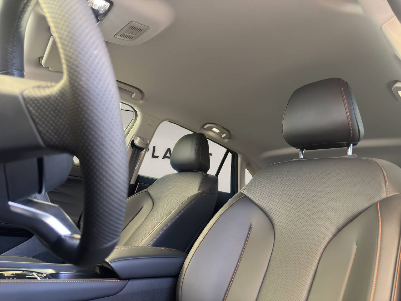 MG HS 1.5 PHEV **Luxury** 272PS-image-12