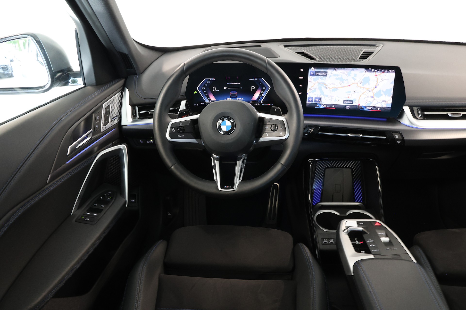 BMW X1 sDrive 18d Facelift M Sport Frozen Grey *CH-Fahrzeug* *Gratis-Service*-image-9
