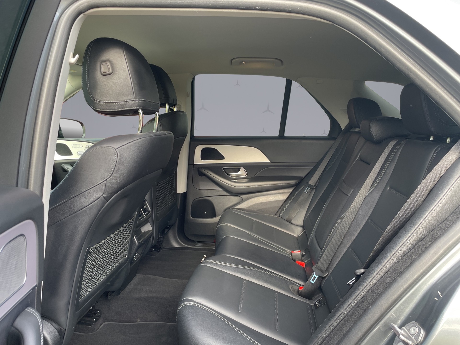 MERCEDES-BENZ GLE 450 AMG Line 4matic-image-12