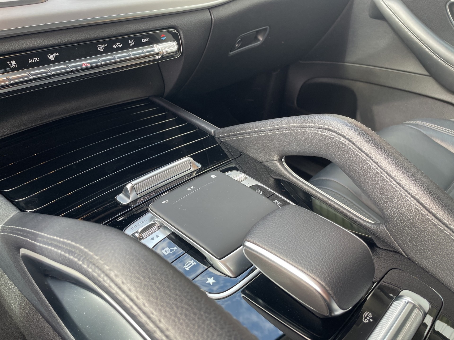 MERCEDES-BENZ GLE 450 AMG Line 4matic-image-19