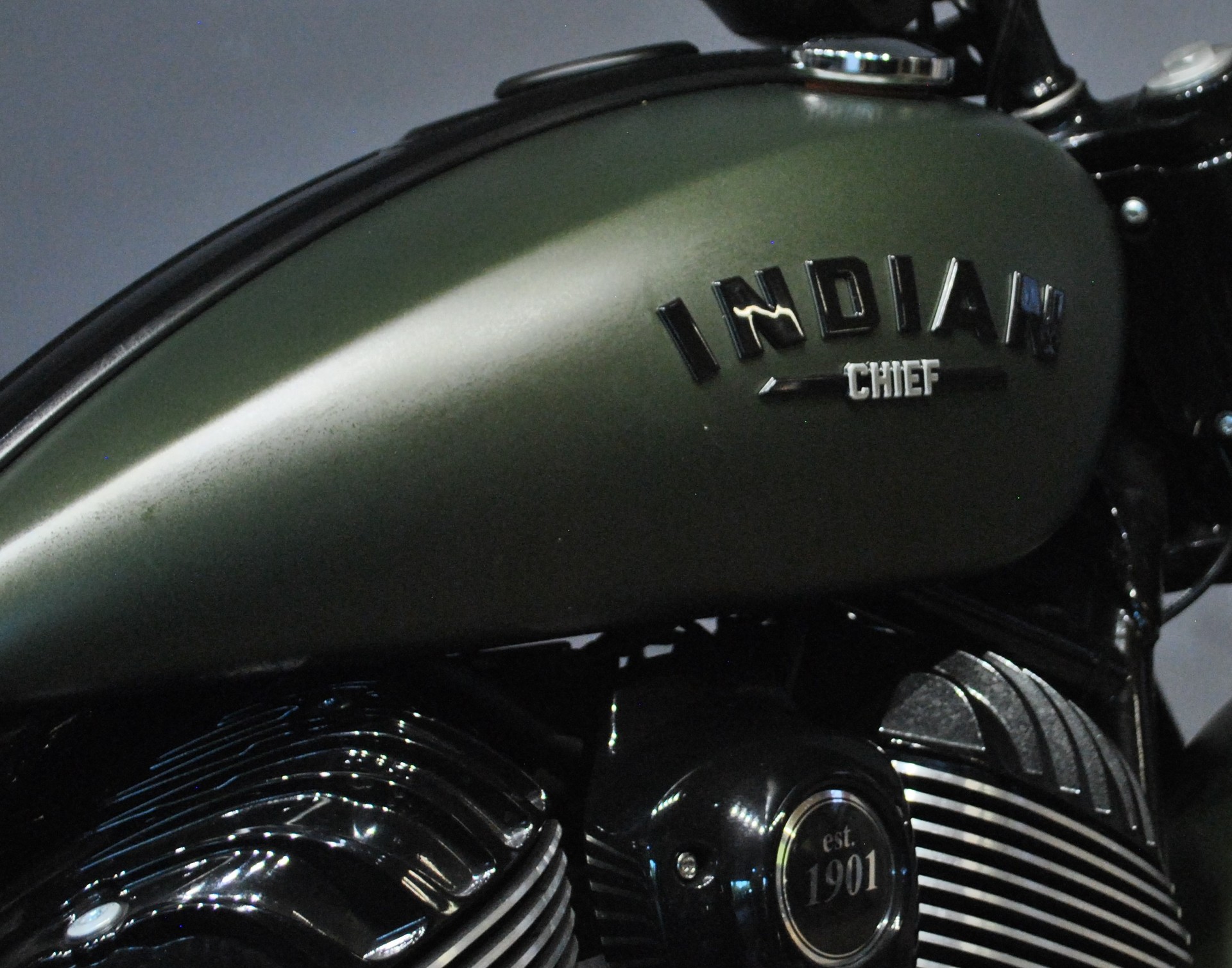 INDIAN Chief Bobber-image-6