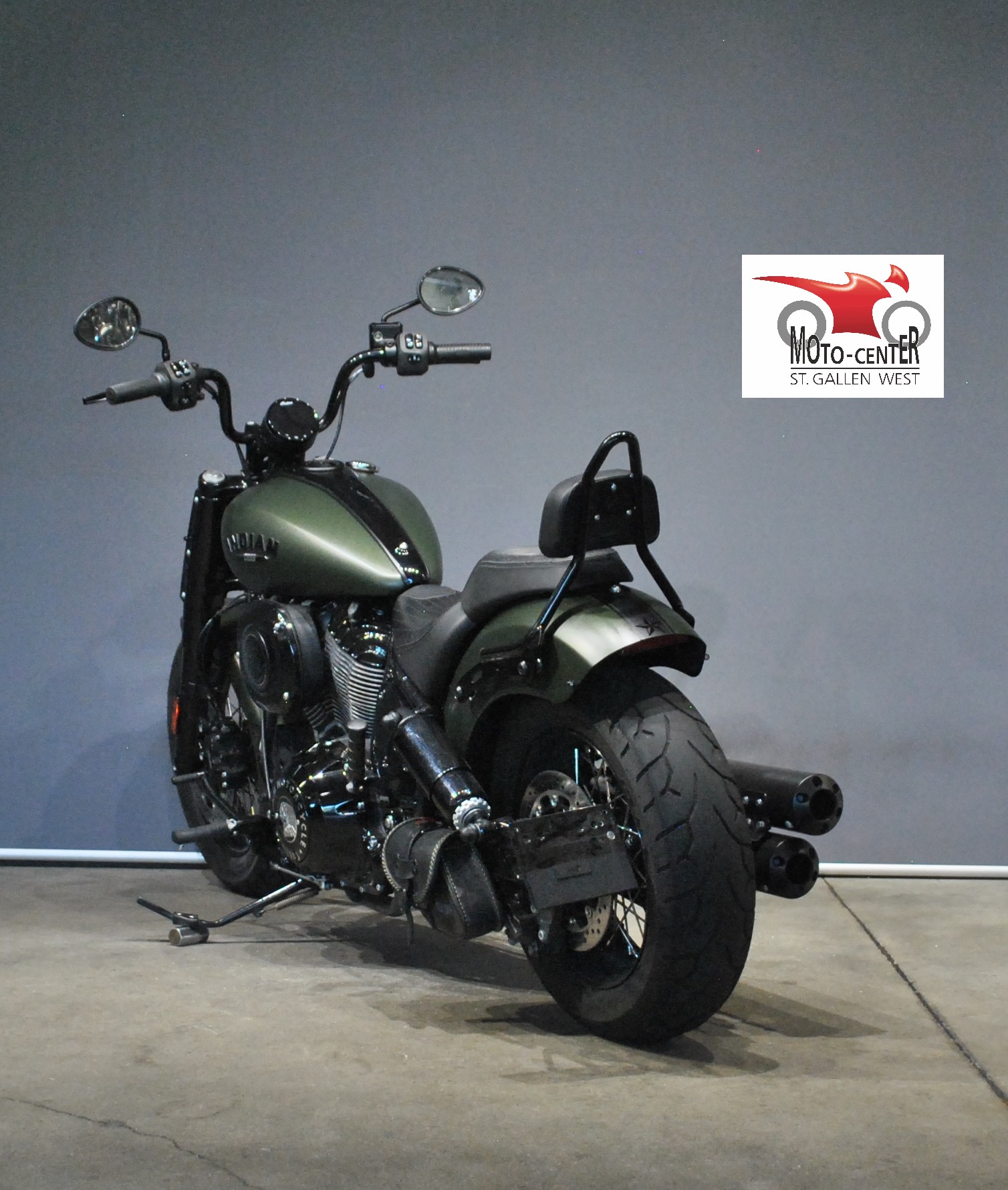 INDIAN Chief Bobber-showroom-element-3