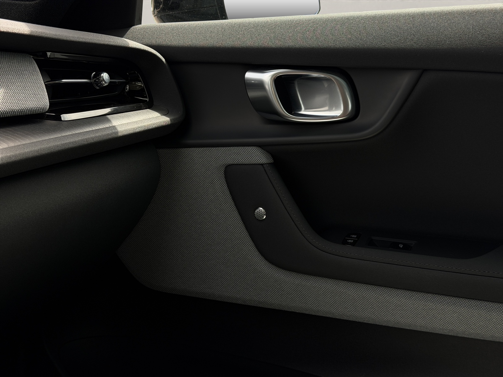 POLESTAR 2 Long Range Dual Motor-image-14