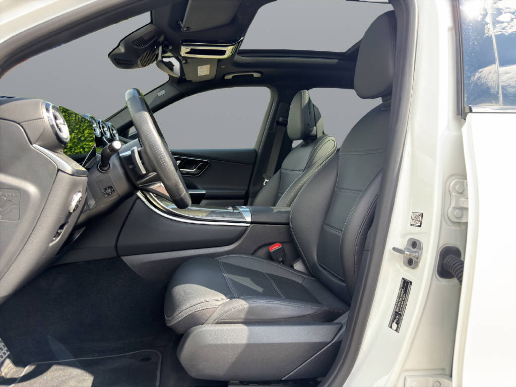 MERCEDES-BENZ GLC 300 AMG Line 4matic-image-7