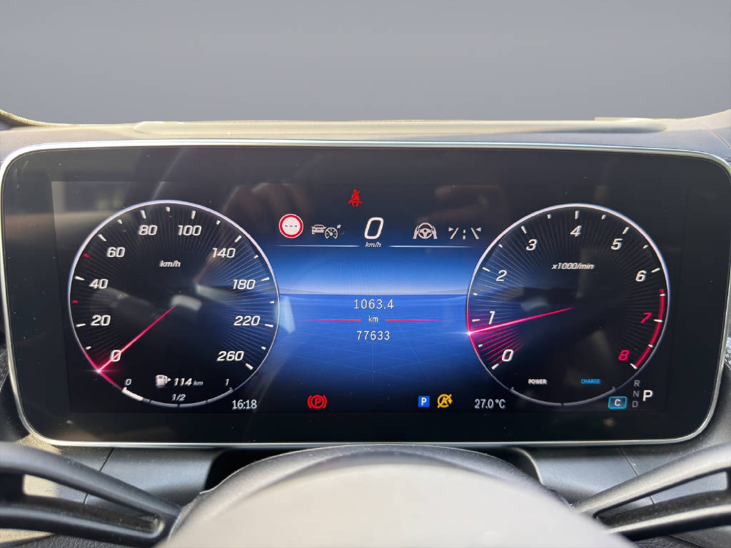 MERCEDES-BENZ GLC 300 AMG Line 4matic-image-10
