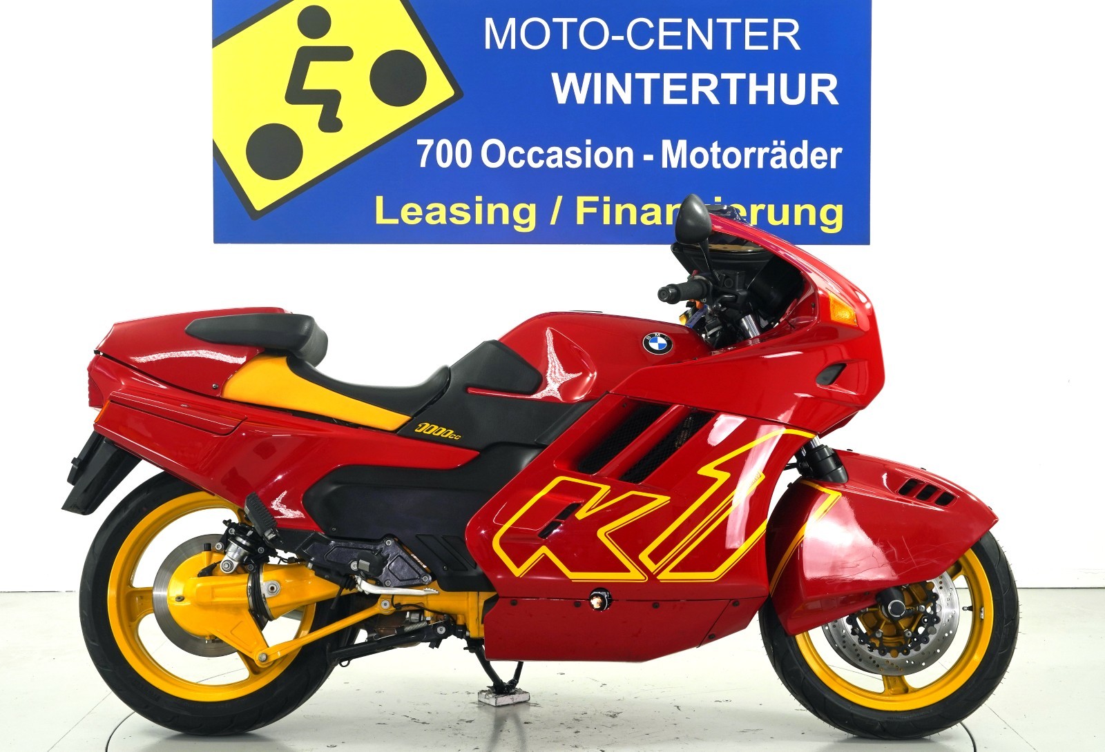 BMW K1