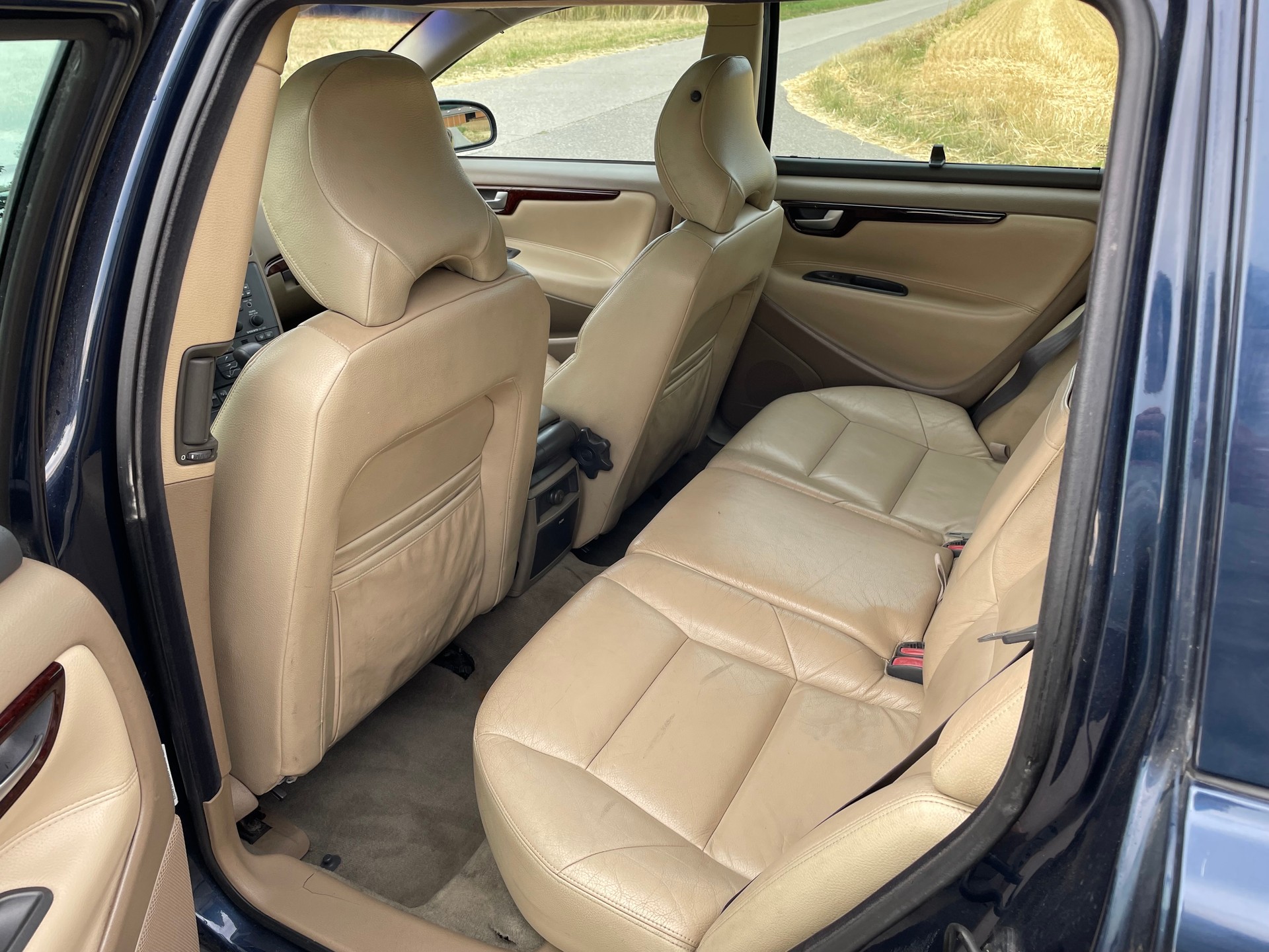 VOLVO 2.3 T5-image-4