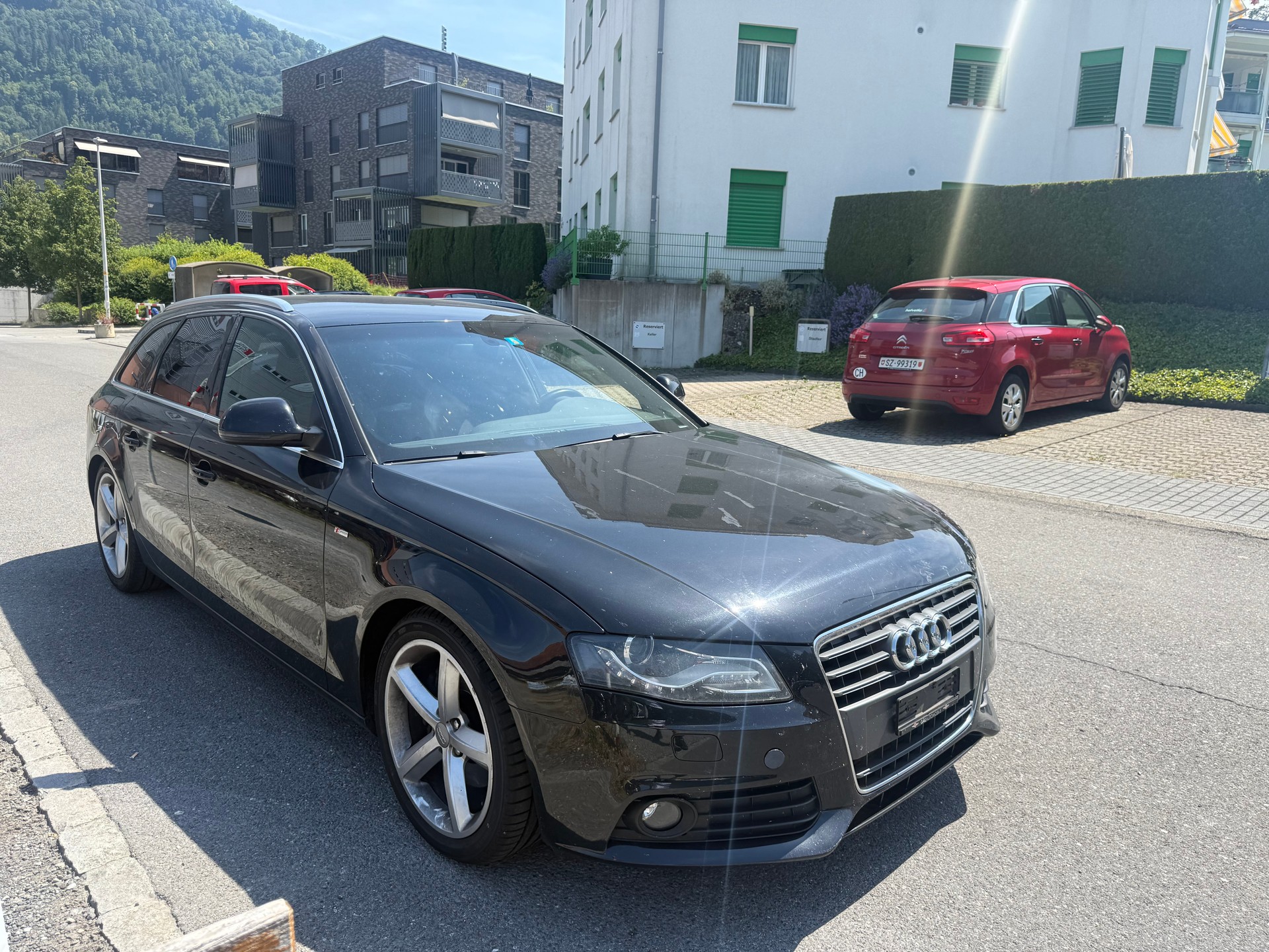 AUDI A4 Avant 1.8 TFSI-image-0