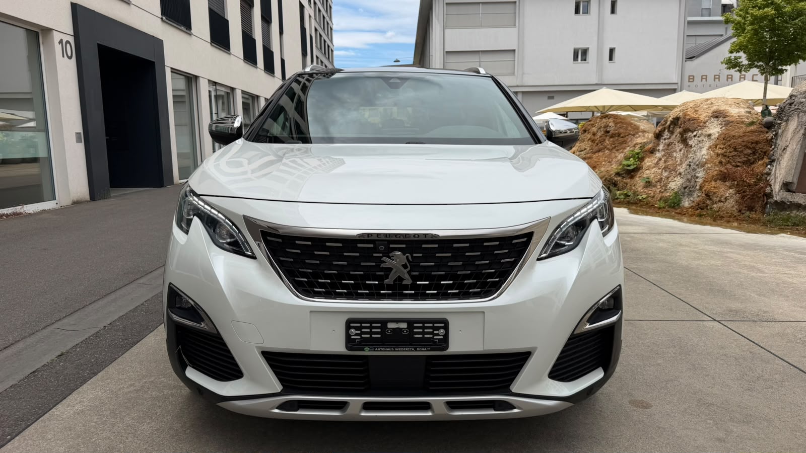 PEUGEOT 5008 2.0 BlueHDi GT EAT-image-23