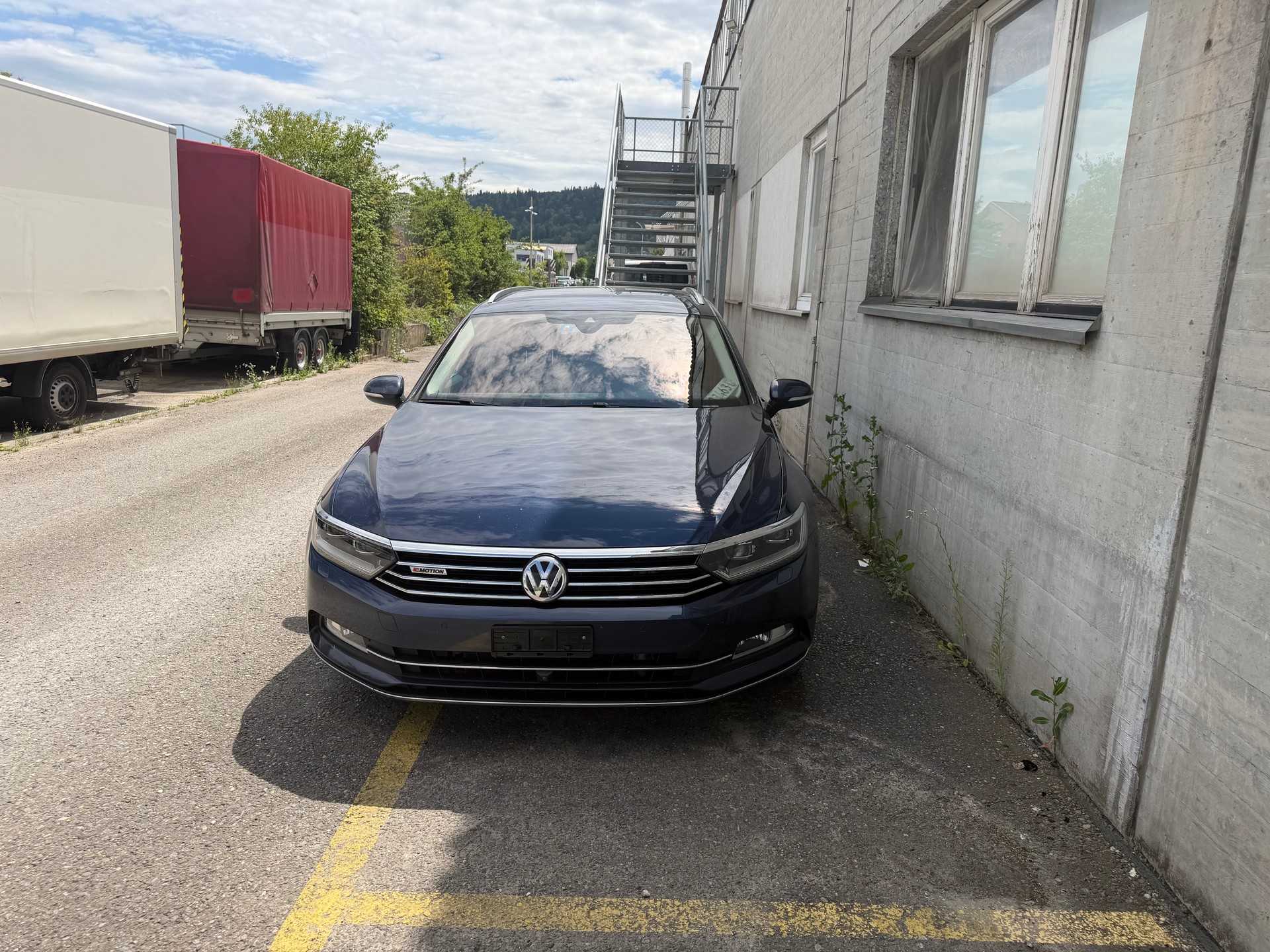 VW Passat Variant 2.0 TDI BMT Comfortline DSG 4Motion-image-0