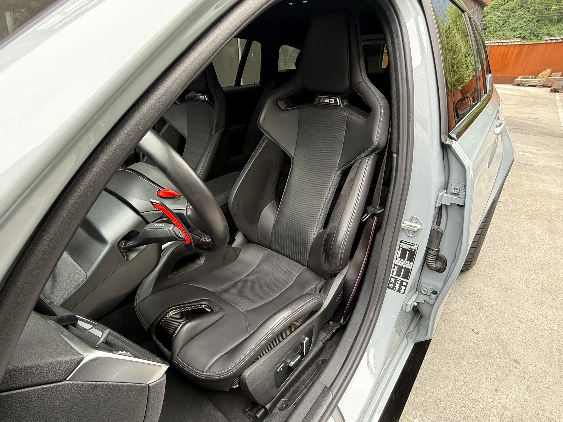 BMW M3 Touring xDrive Competition M-image-8