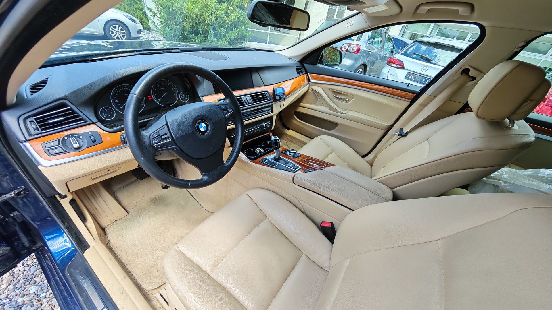 BMW 535i xDrive Touring Steptronic-image-9