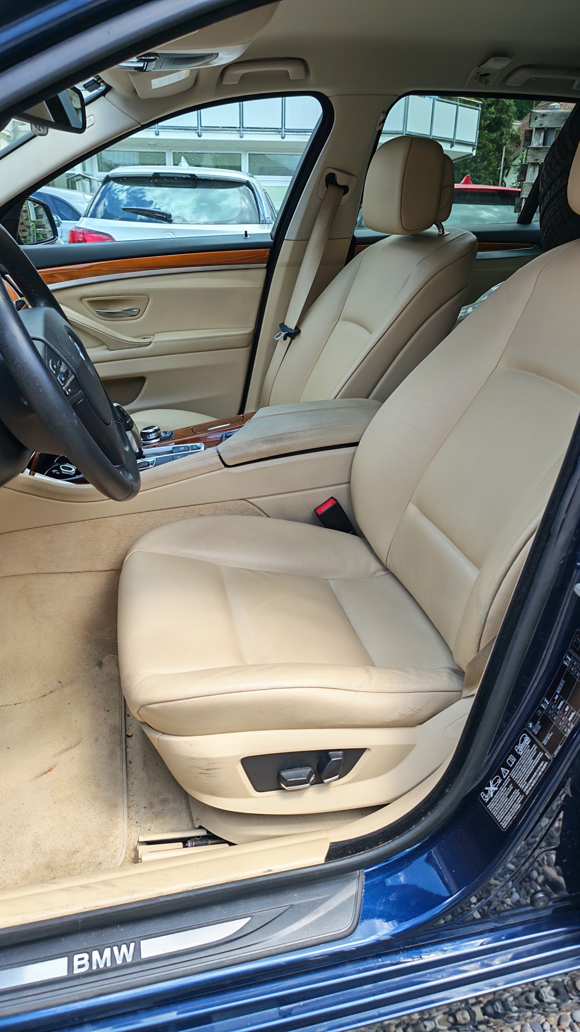 BMW 535i xDrive Touring Steptronic-image-10