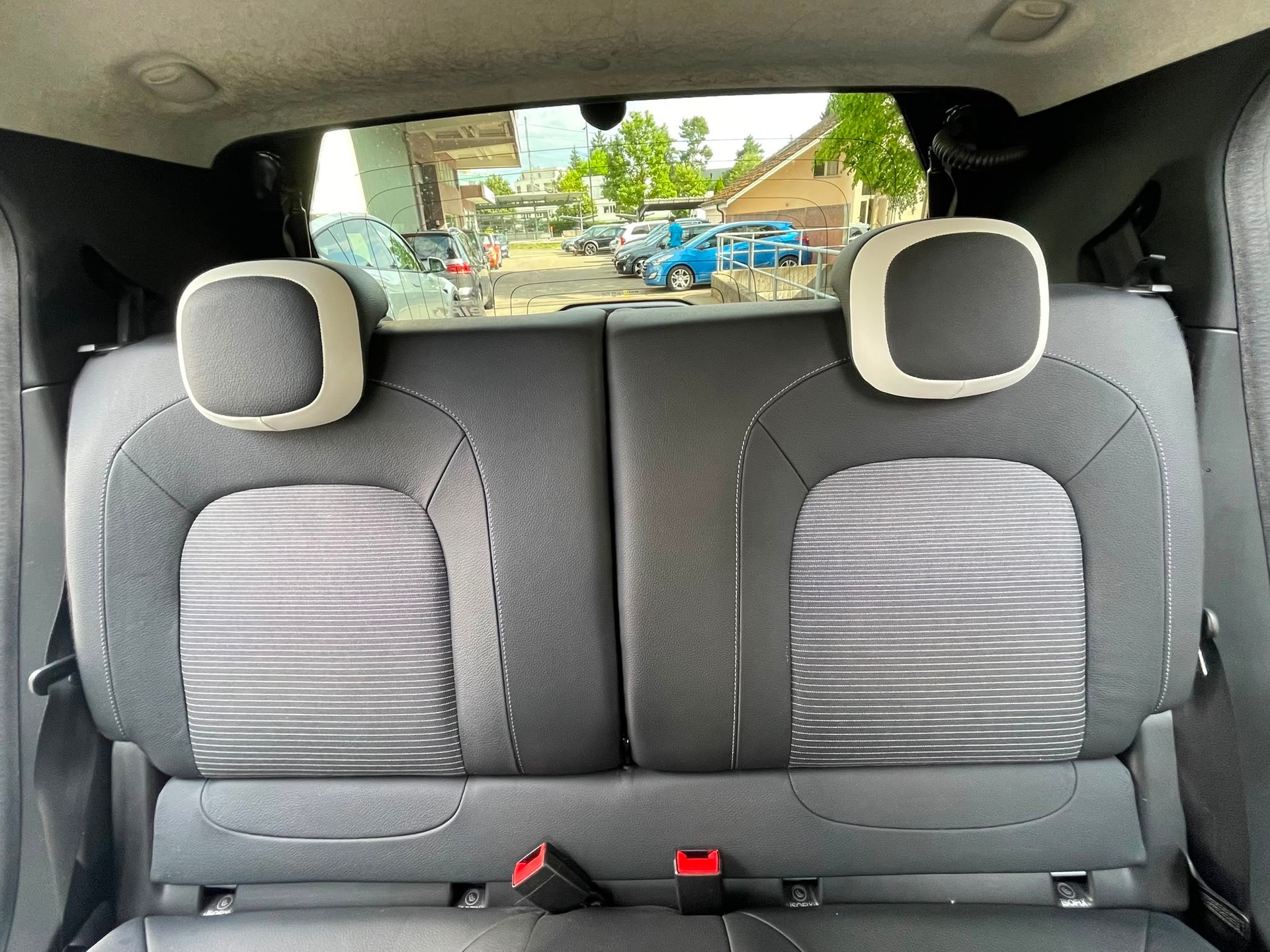 RENAULT Twingo 0.9 Sondermodel Iconic EDC CH-Auto frisch ab MFK-image-15