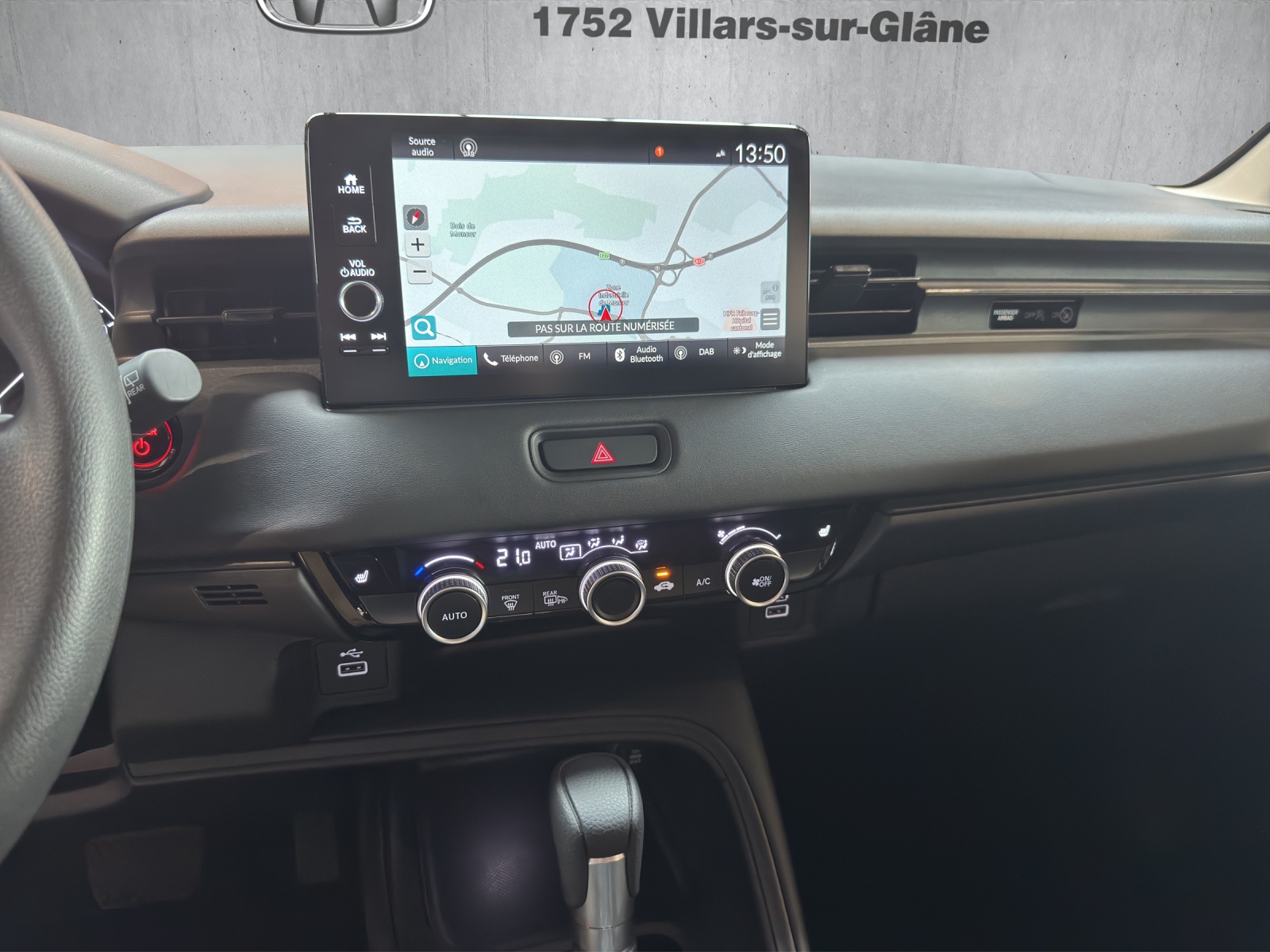 HONDA HR-V 1.5 i-MMD Elegance-image-10