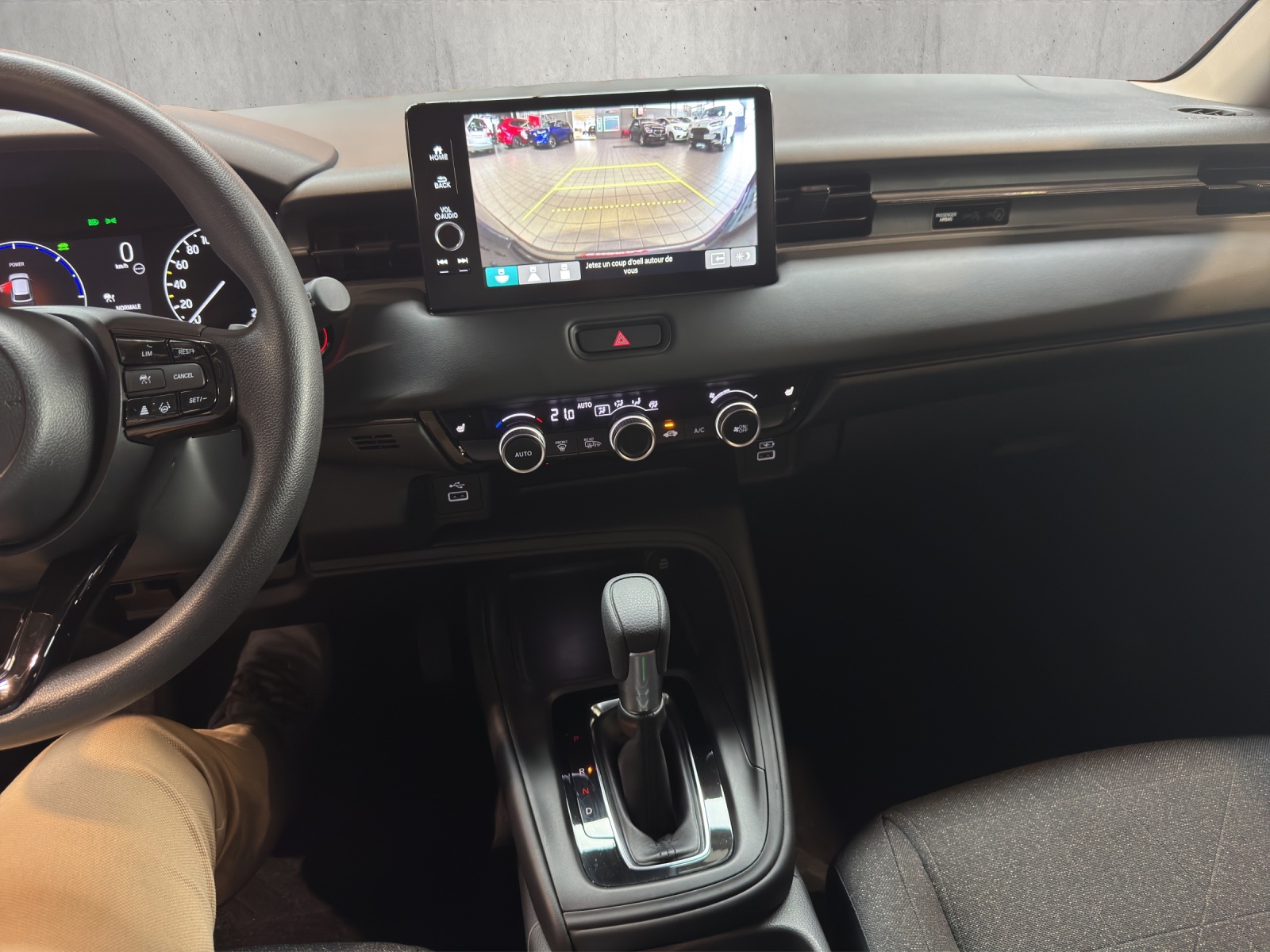 HONDA HR-V 1.5 i-MMD Elegance-image-11