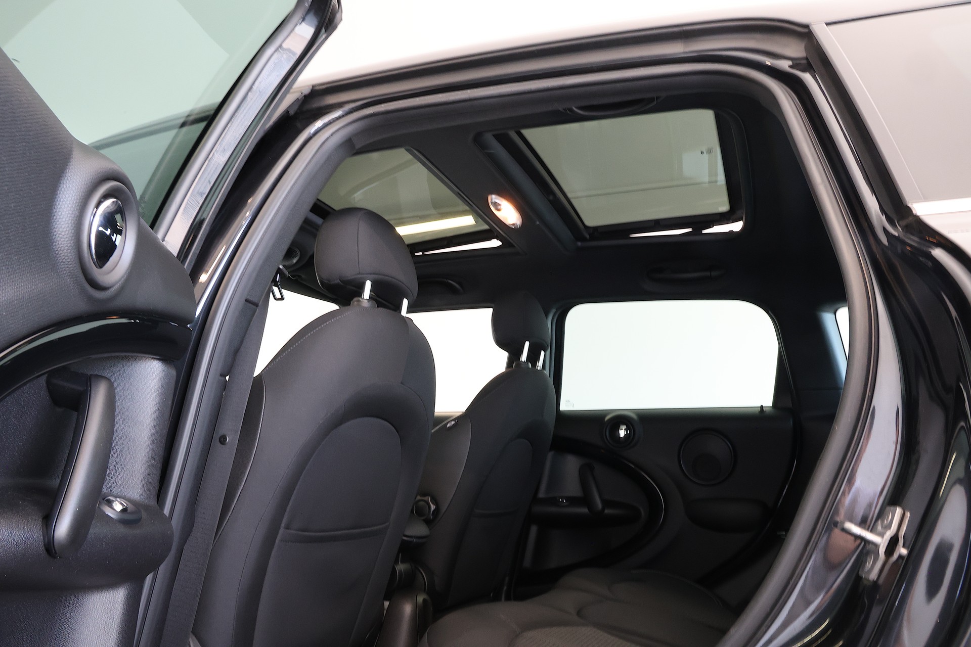 MINI Countryman R60 1.6i Cooper S ALL4 *neue Steuerkette* *frisch ab MFK*-image-13