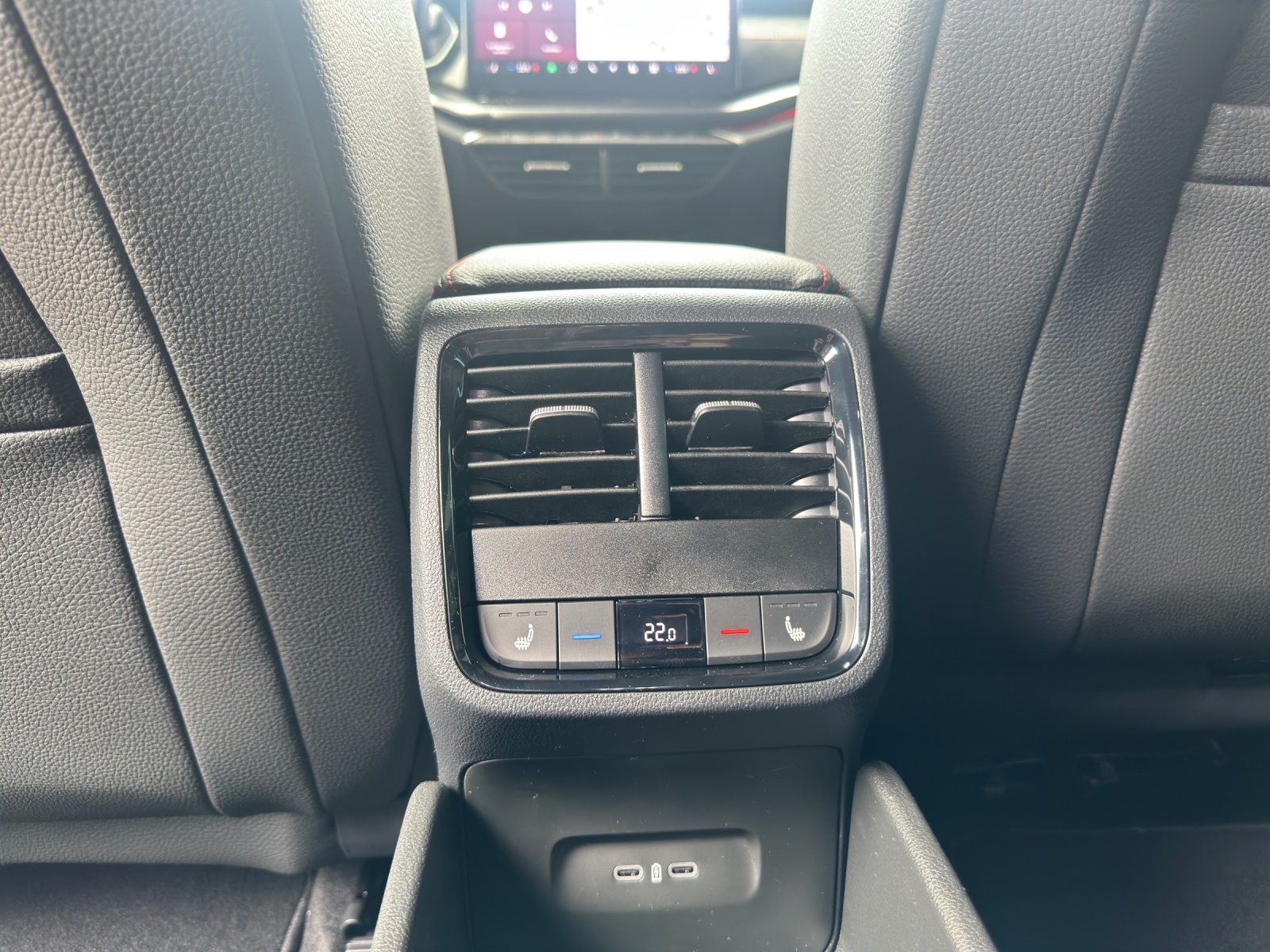 SKODA Octavia RS 30 Years Edition 2.0 TSI 265PS 7DSG-image-14