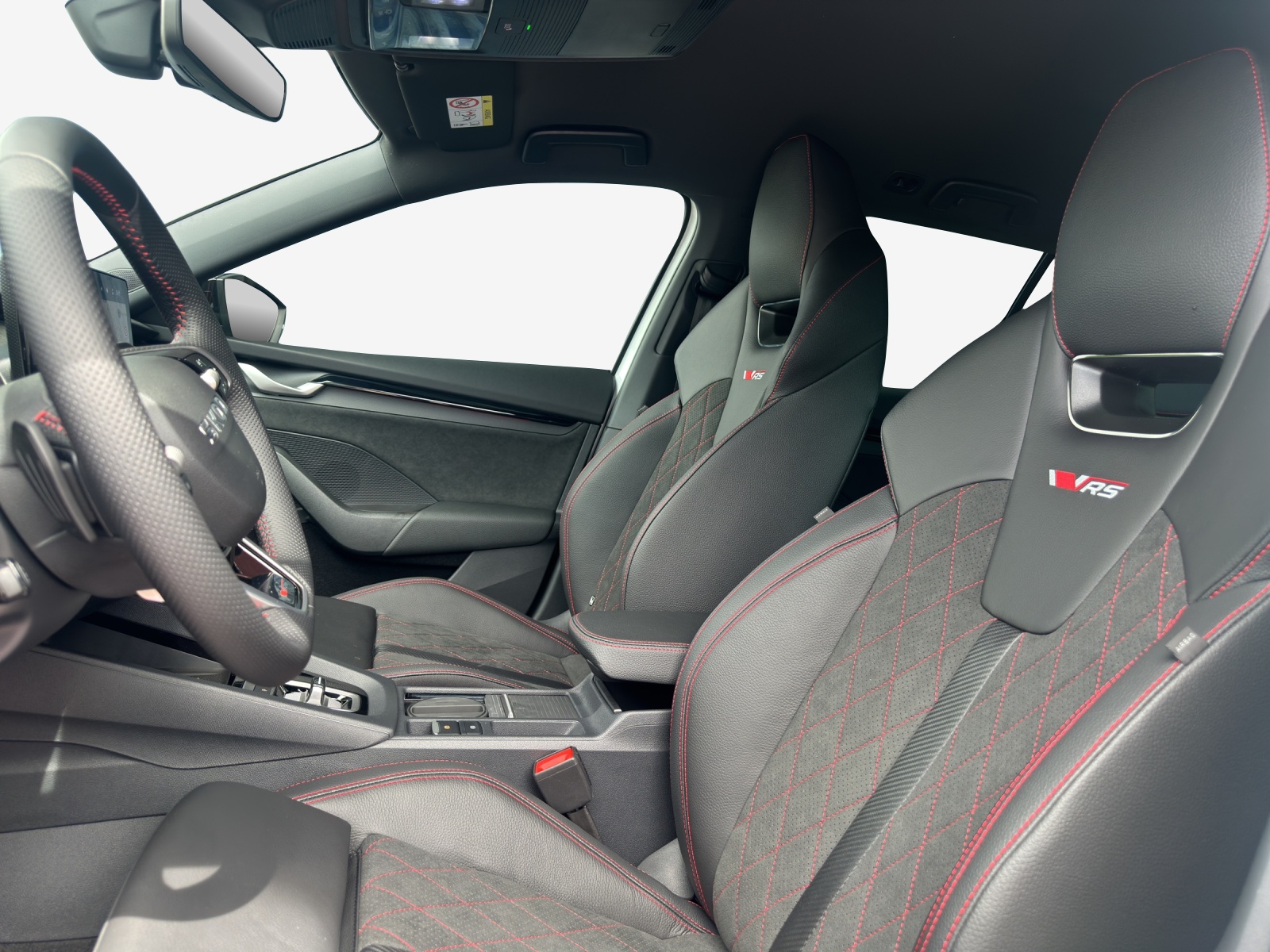 SKODA Octavia RS 30 Years Edition 2.0 TSI 265PS 7DSG-image-7