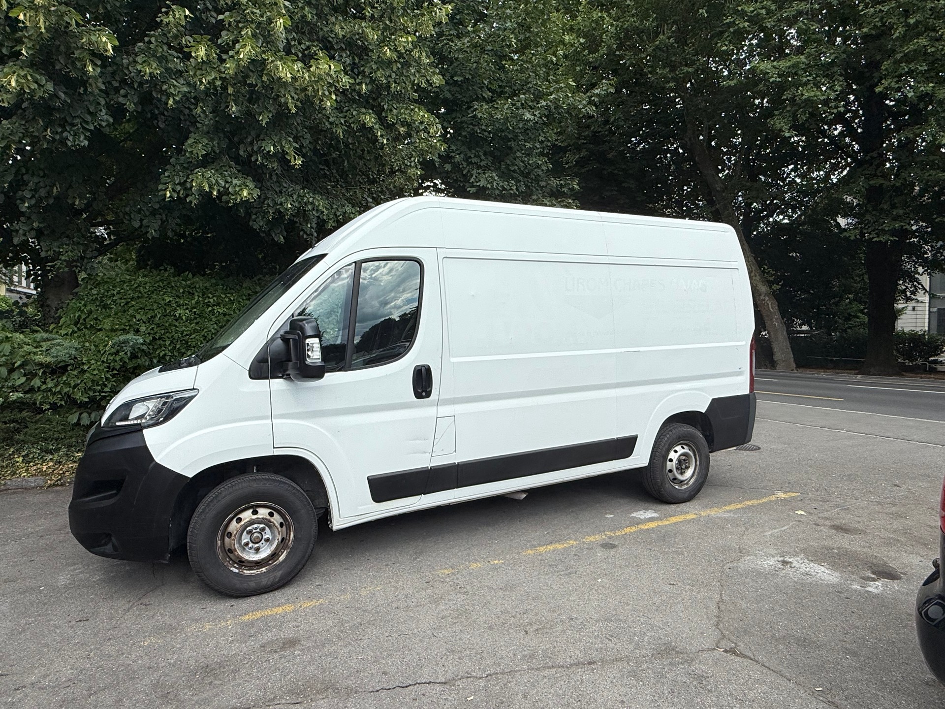 PEUGEOT Boxer 2.0 HDI 335 Allure L2H2