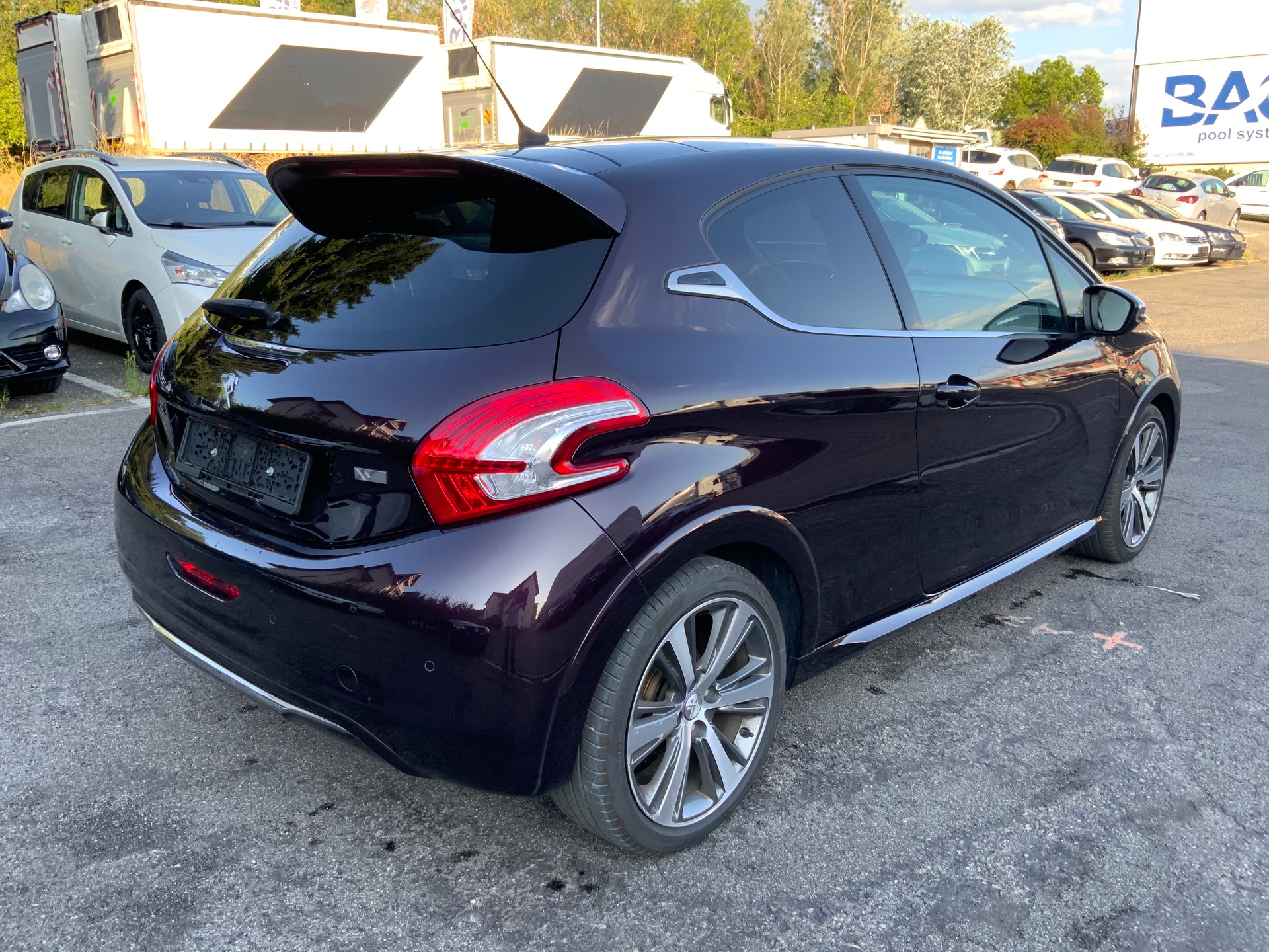 PEUGEOT 208 1.6 Turbo XY-image-3
