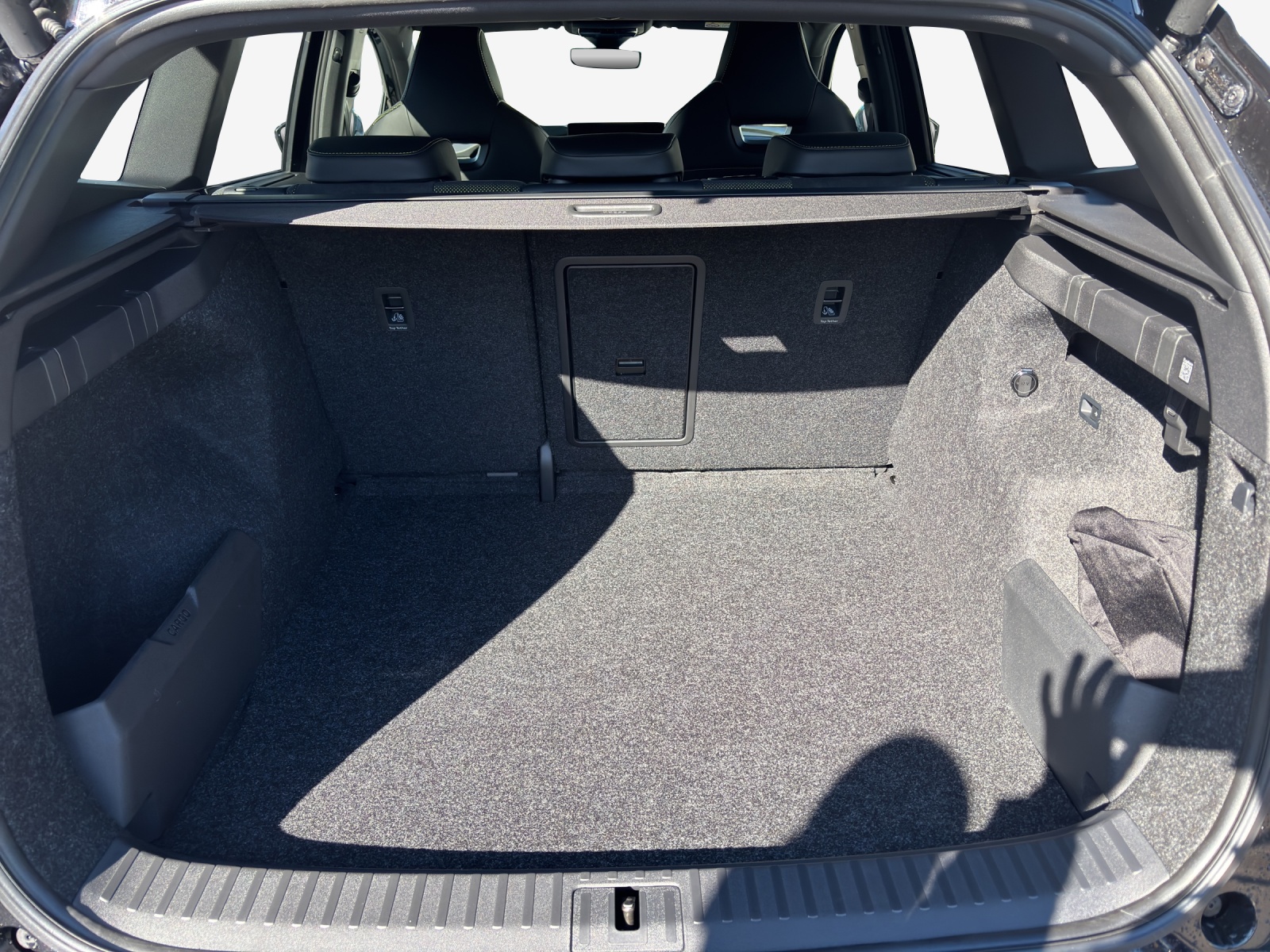 SKODA Enyaq 4x4 RS-image-12