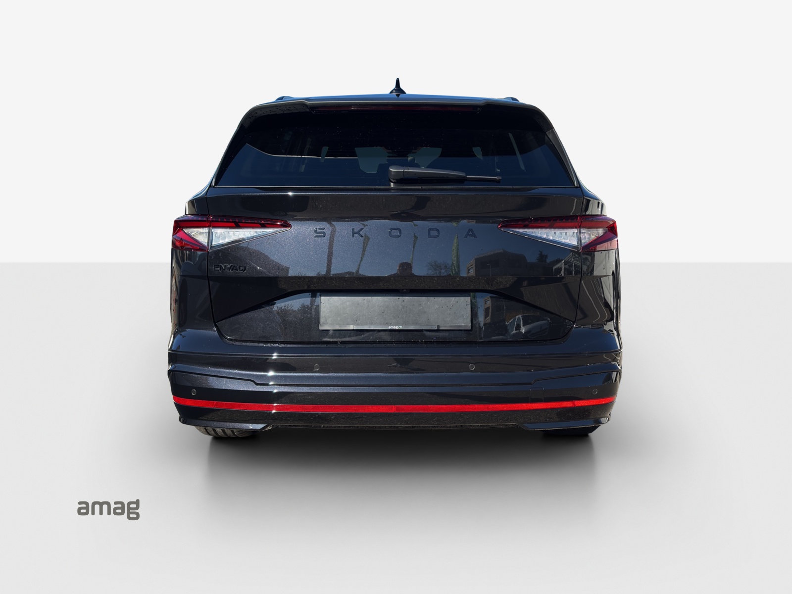 SKODA Enyaq 4x4 RS-image-3
