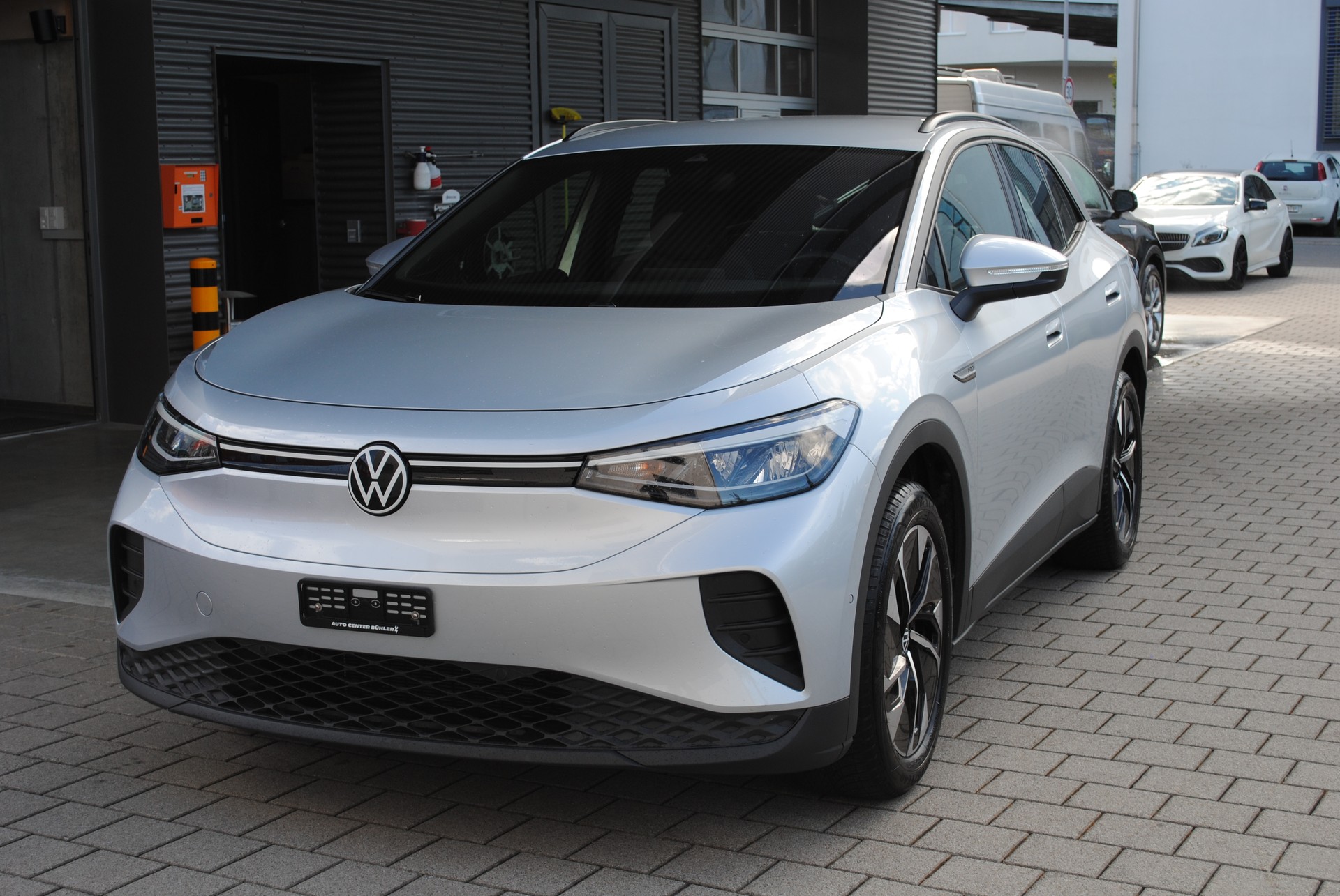 VW ID.4 Pro Performance 77 kWh-showroom-element-1