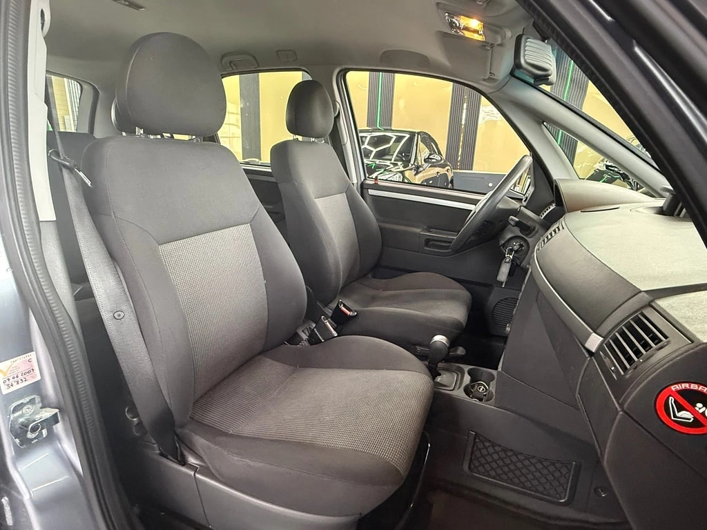 OPEL Meriva 1.8i 16V Essentia-image-11