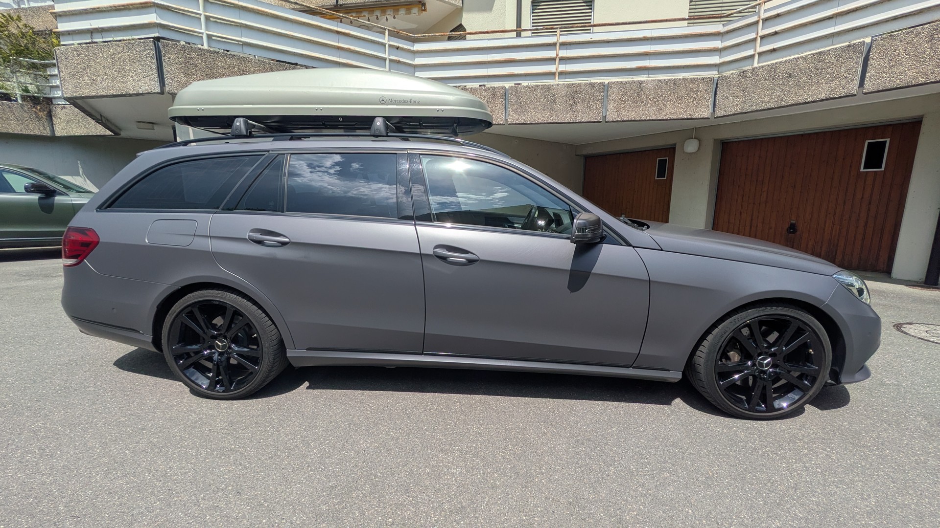 MERCEDES-BENZ E 350 CDI BlueTec Avantg. 4m-image-2