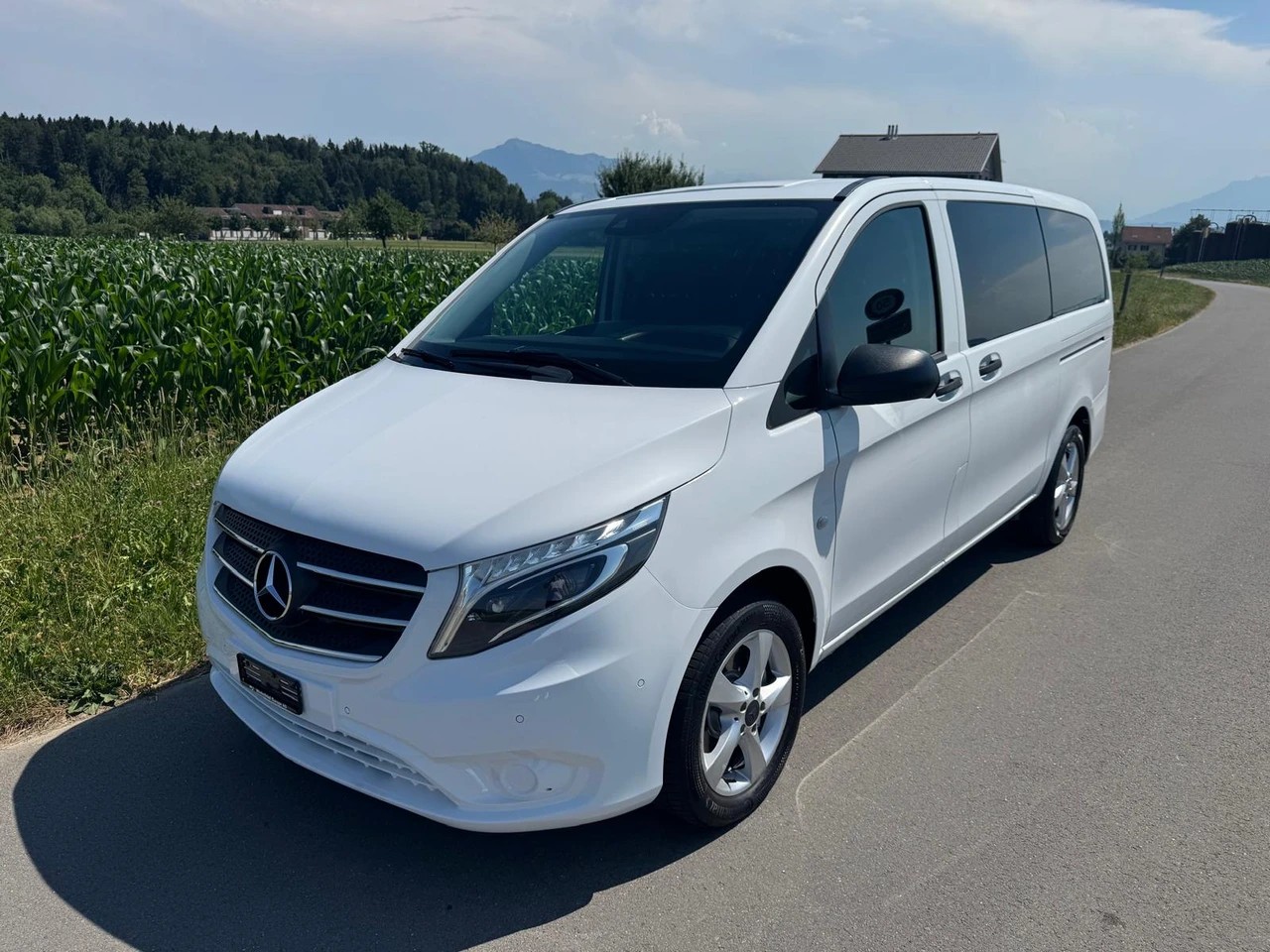 MERCEDES-BENZ Vito 116 BlueTec Tourer Select L 4Matic 7G-Tronic 9 Sitze-image-0