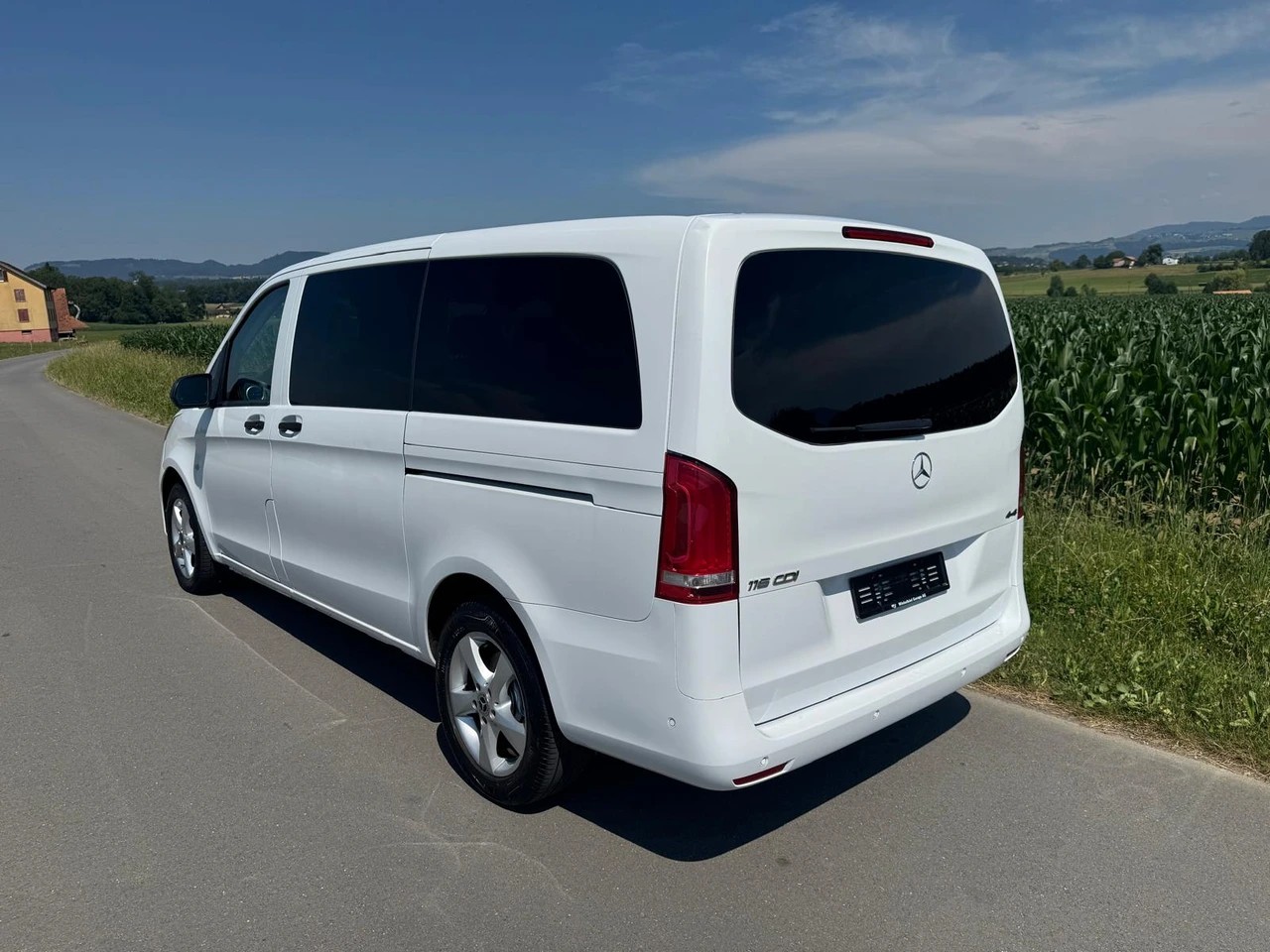 MERCEDES-BENZ Vito 116 BlueTec Tourer Select L 4Matic 7G-Tronic 9 Sitze-image-3