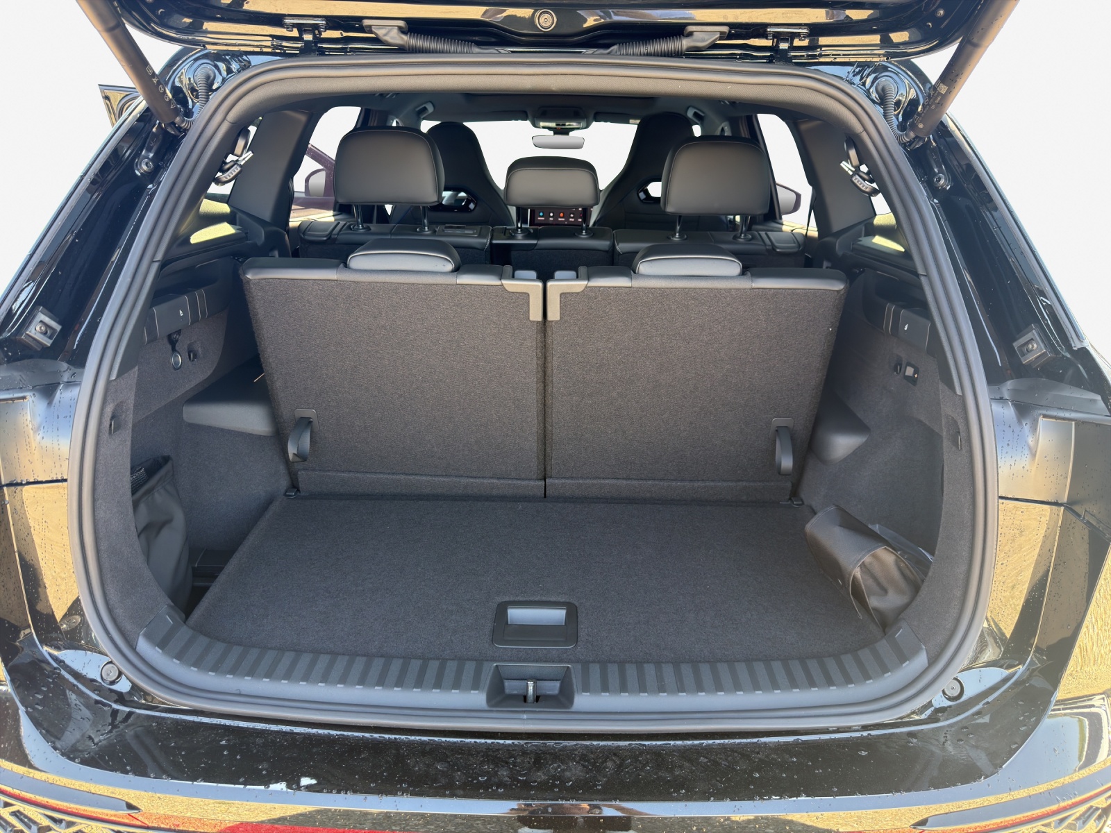 VW Tayron R-Line UNITED 2.0TSI 204PS-image-12