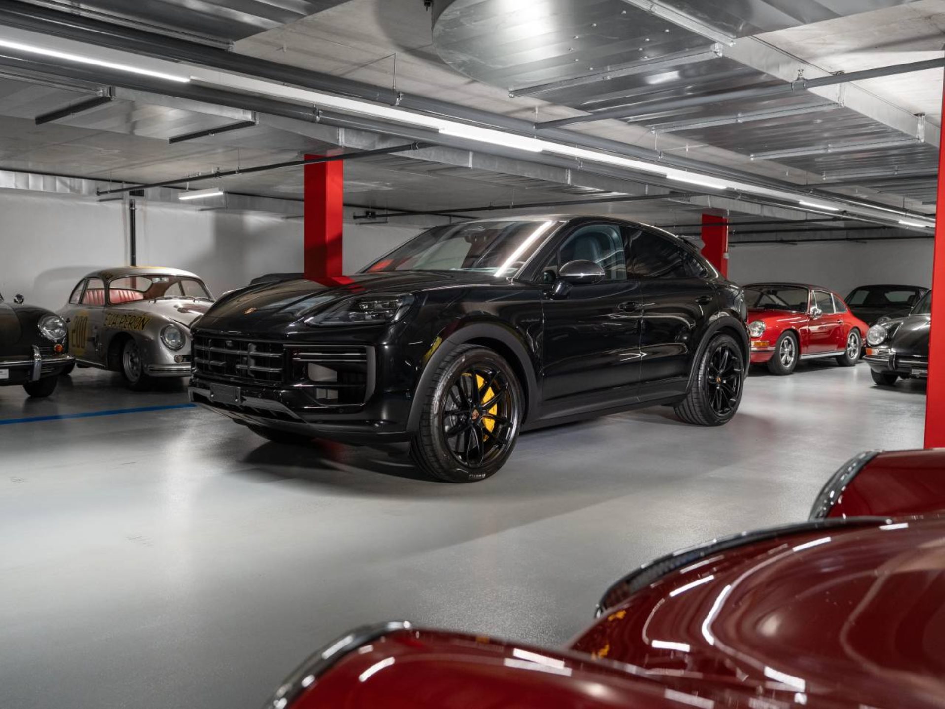 PORSCHE Cayenne Turbo E-Hybrid Coupé avec Paquet-GT-image-0