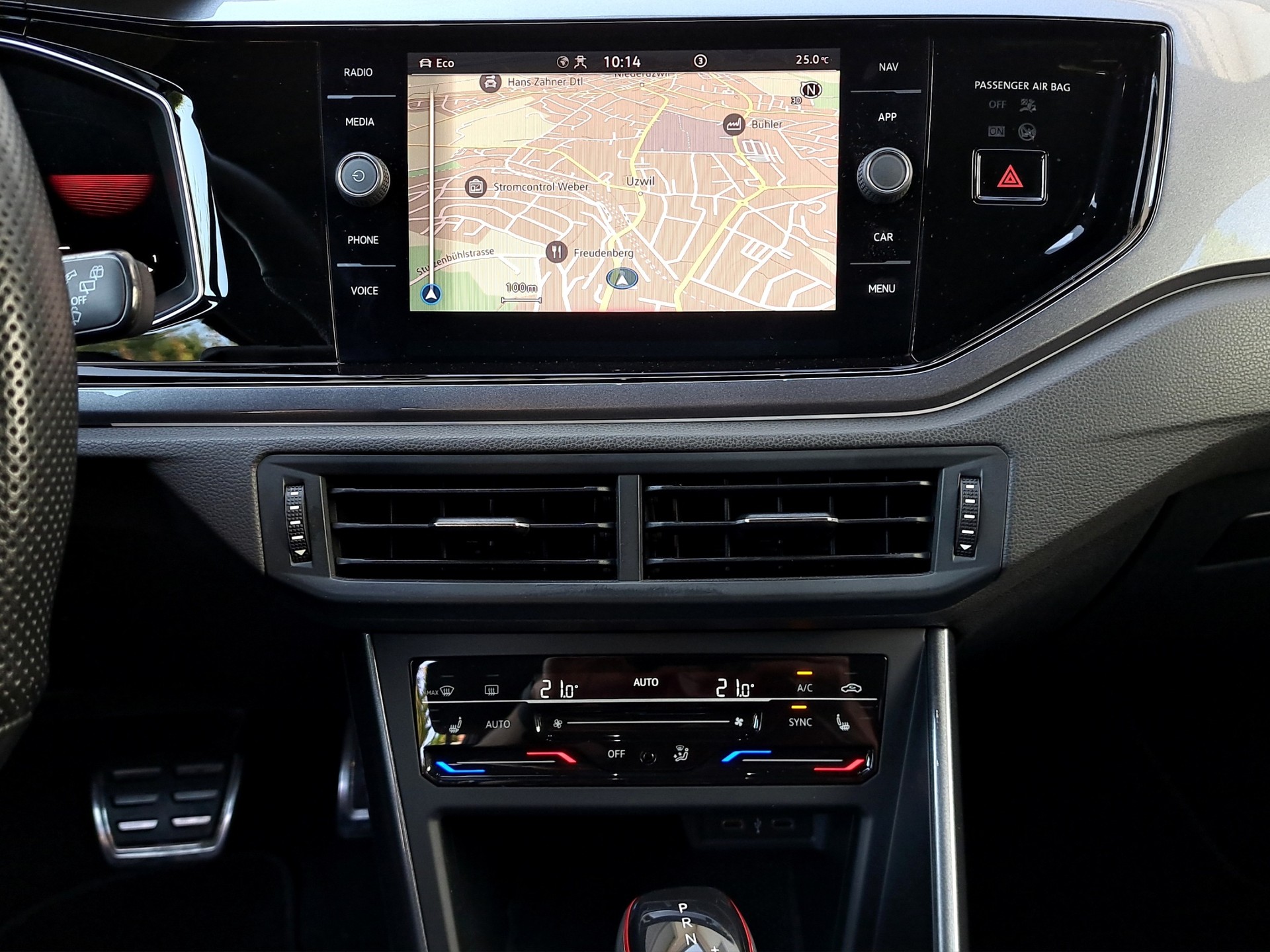 VW Polo 2.0 TSI GTI DSG-image-10