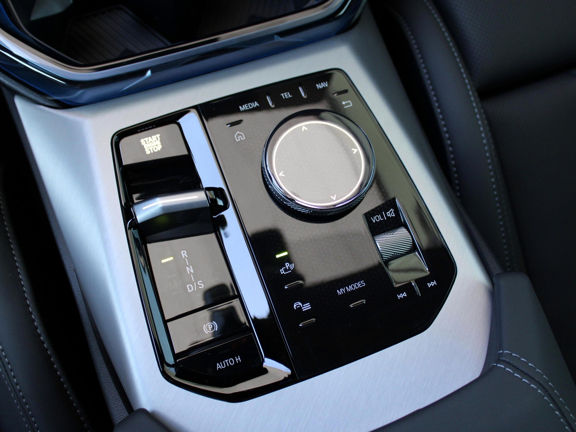 BMW X3 xDrive M50 M Sport Pro-image-13
