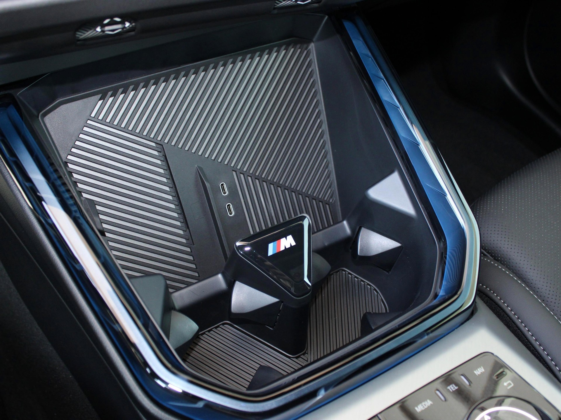 BMW X3 xDrive M50 M Sport Pro-image-12