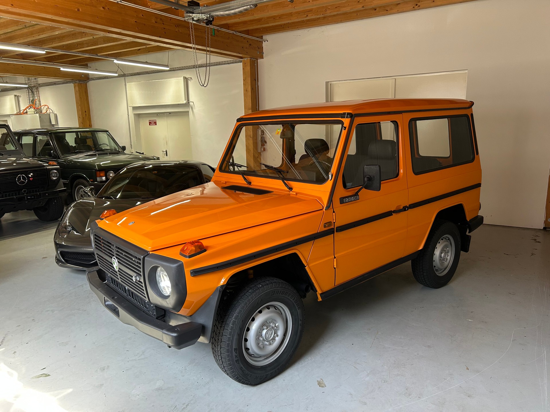 MERCEDES-BENZ Puch G (230 GE SW) Schweizer Ausführung-image-0