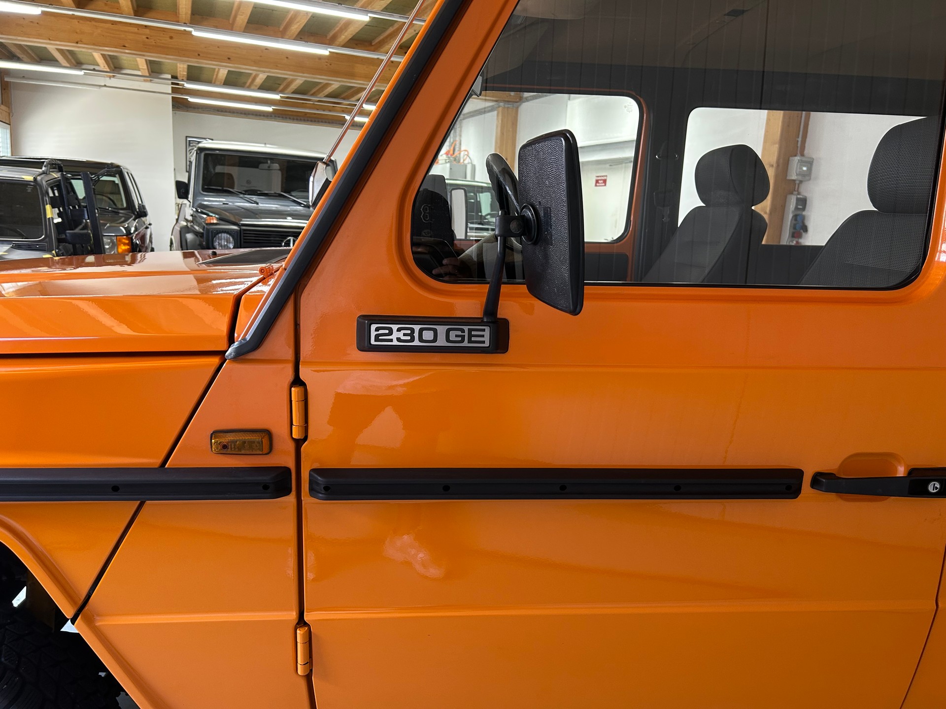 MERCEDES-BENZ Puch G (230 GE SW) Schweizer Ausführung-image-9