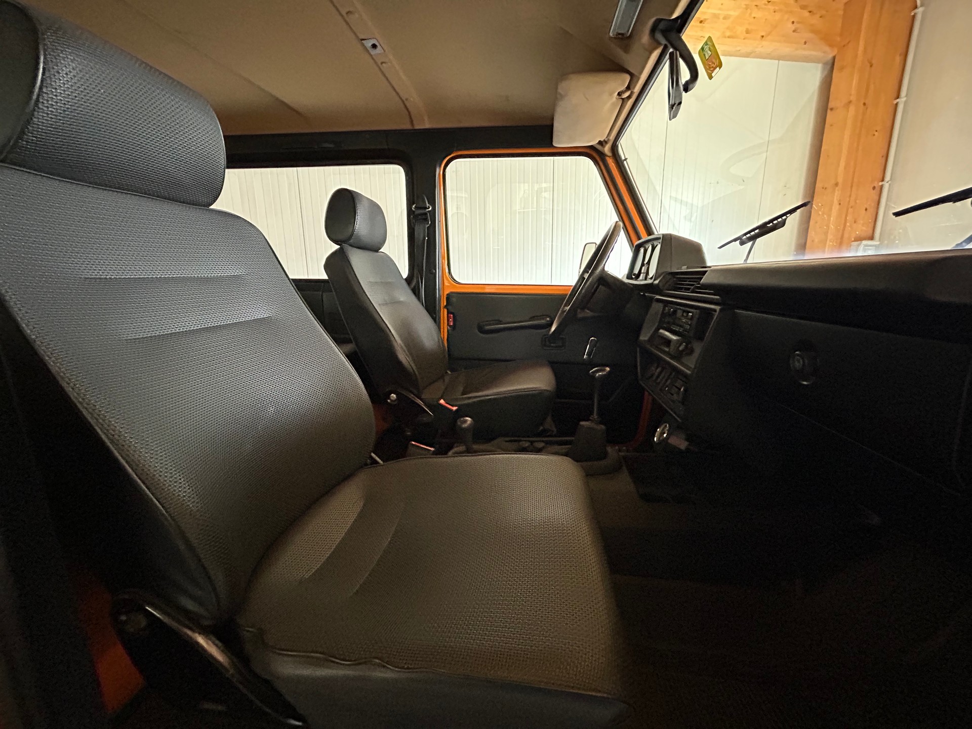 MERCEDES-BENZ Puch G (230 GE SW) Schweizer Ausführung-image-12