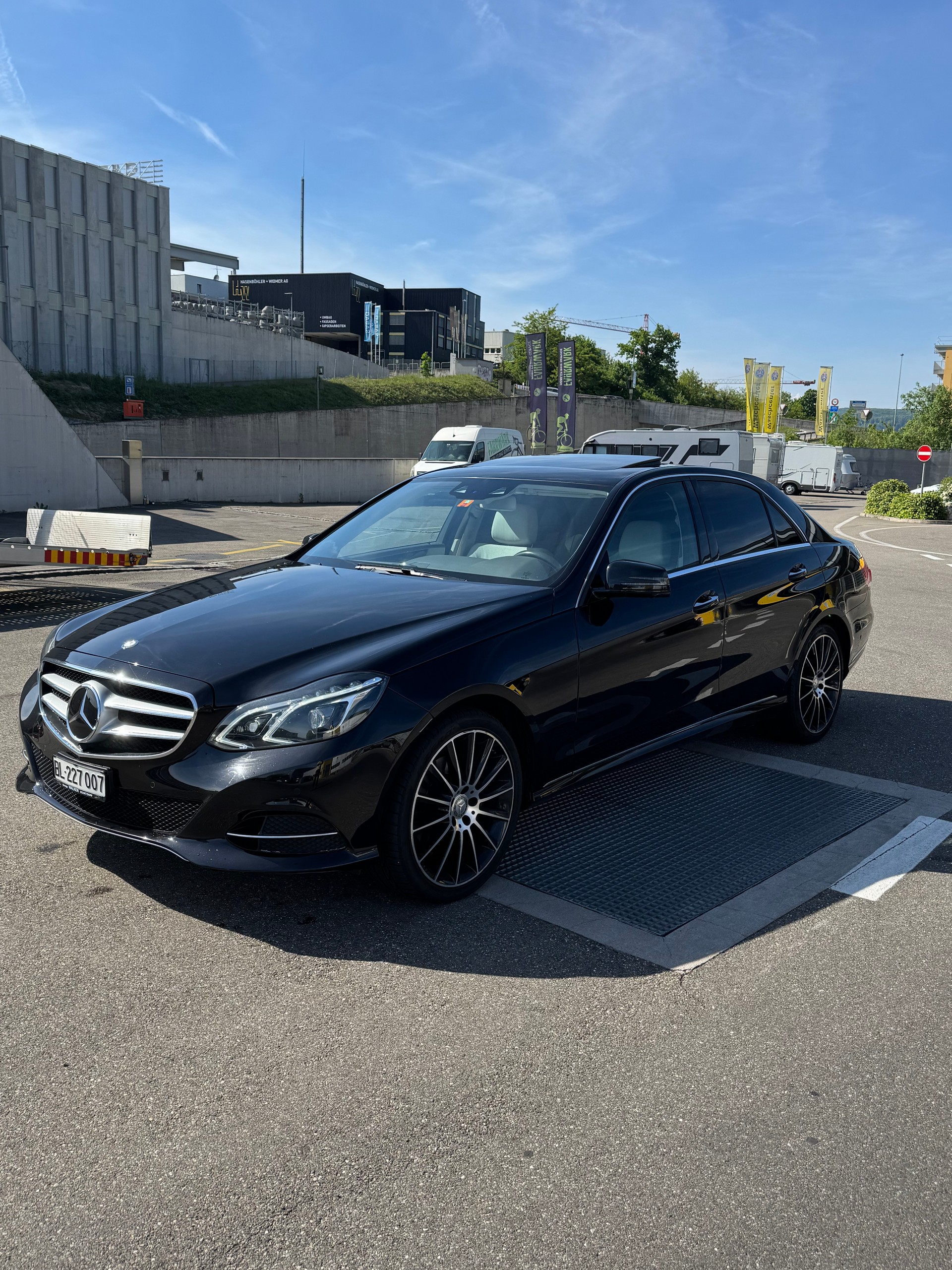 MERCEDES-BENZ E 350 CDI BlueTec Avantg. 4m-image-0