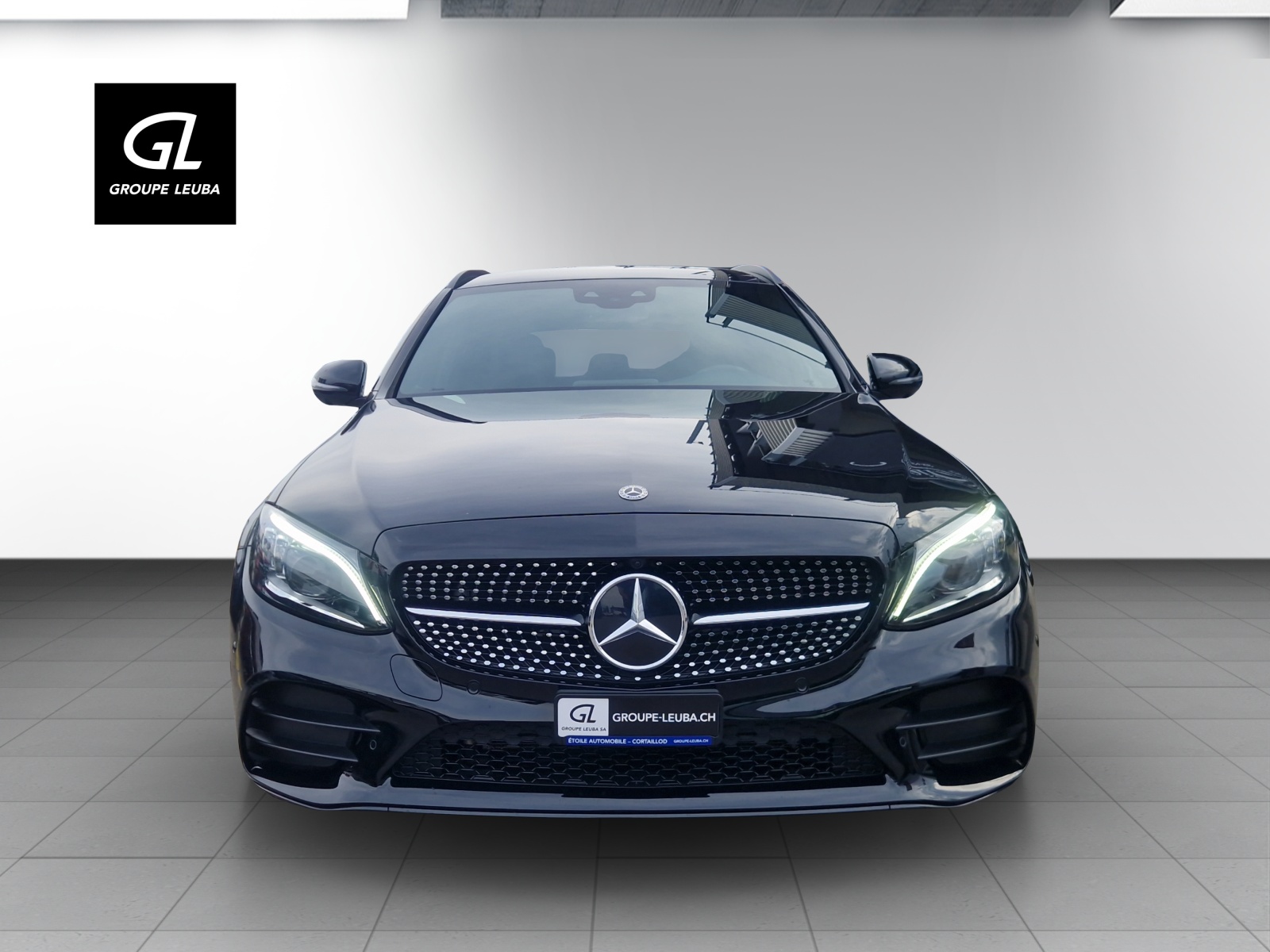 MERCEDES-BENZ C 200 Swiss Star AMG L.4M-image-2