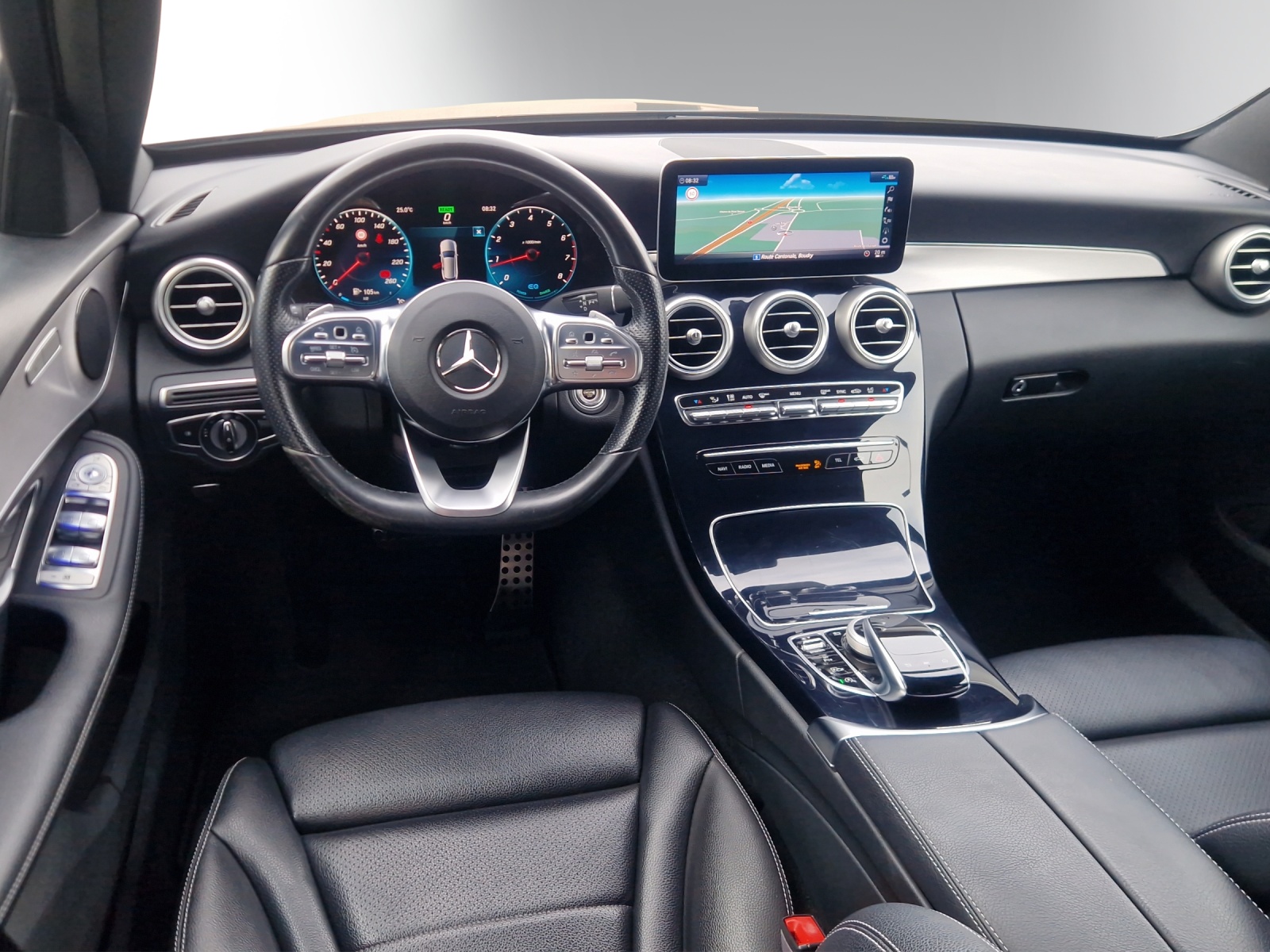MERCEDES-BENZ C 200 Swiss Star AMG L.4M-image-10