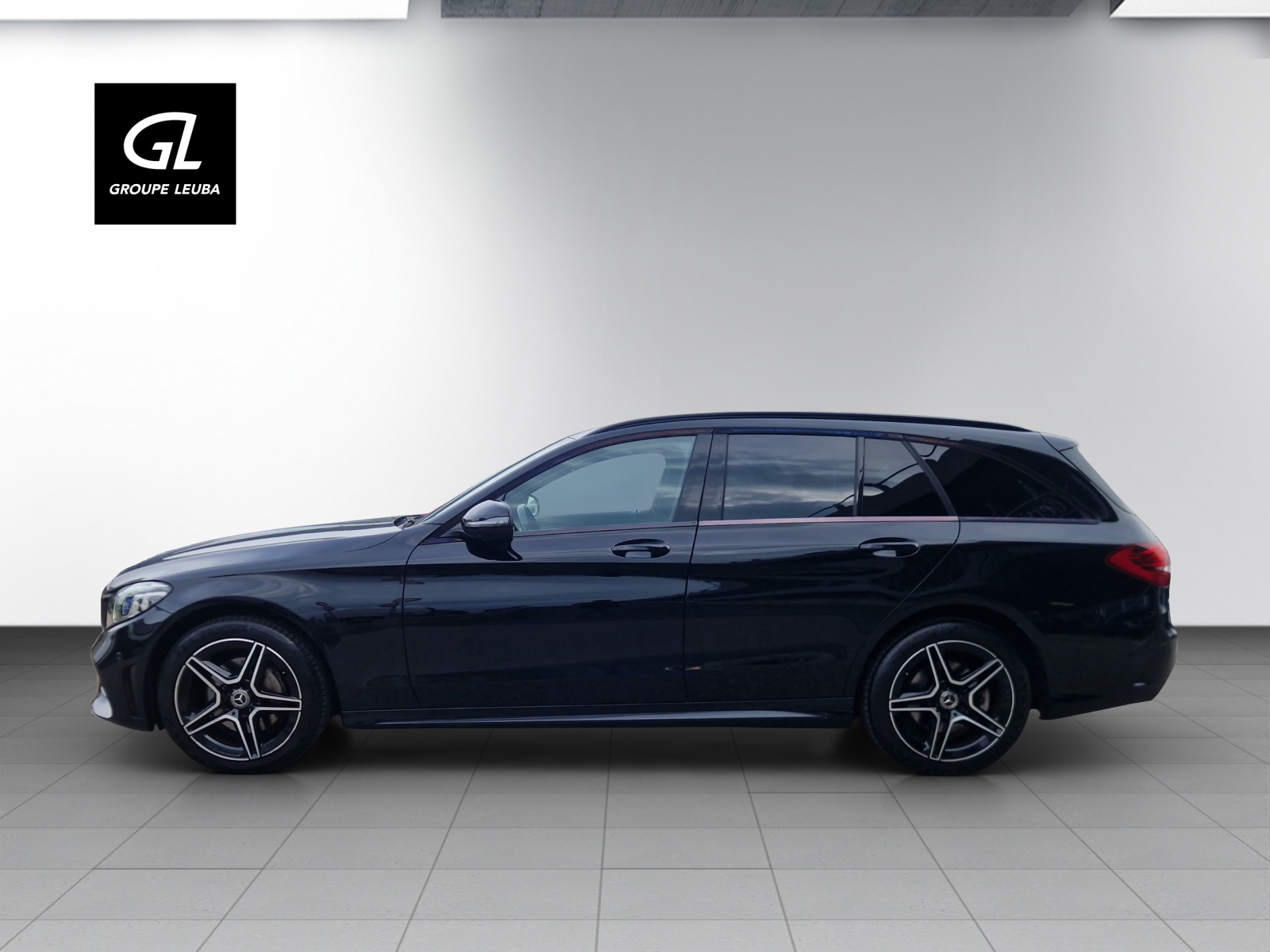 MERCEDES-BENZ C 200 Swiss Star AMG L.4M-image-4