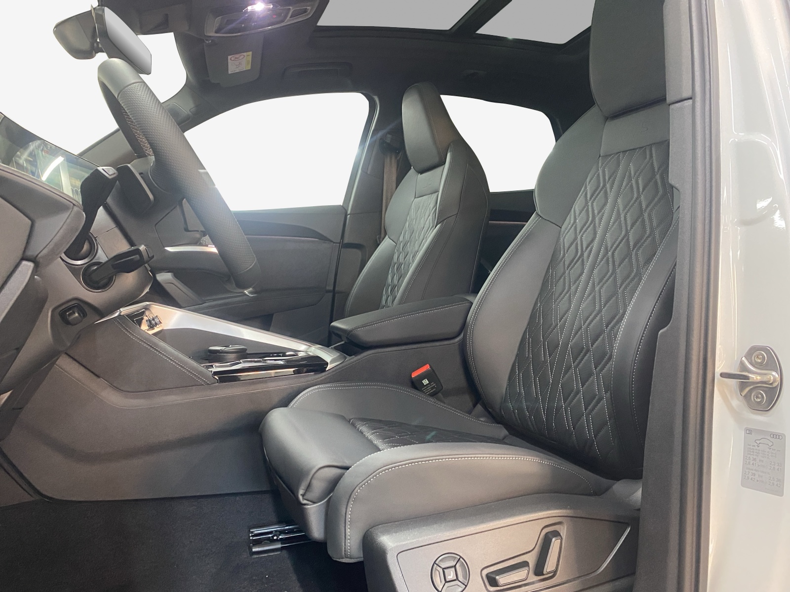 AUDI SQ5 Sportback TFSI quattro S-tronic-image-7