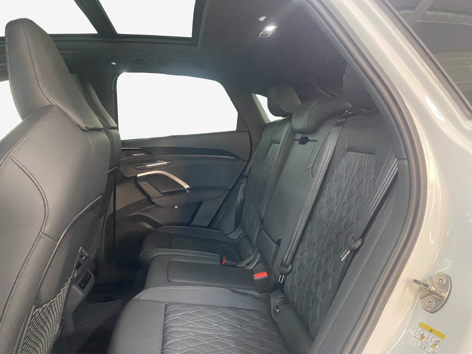 AUDI SQ5 Sportback TFSI quattro S-tronic-image-11