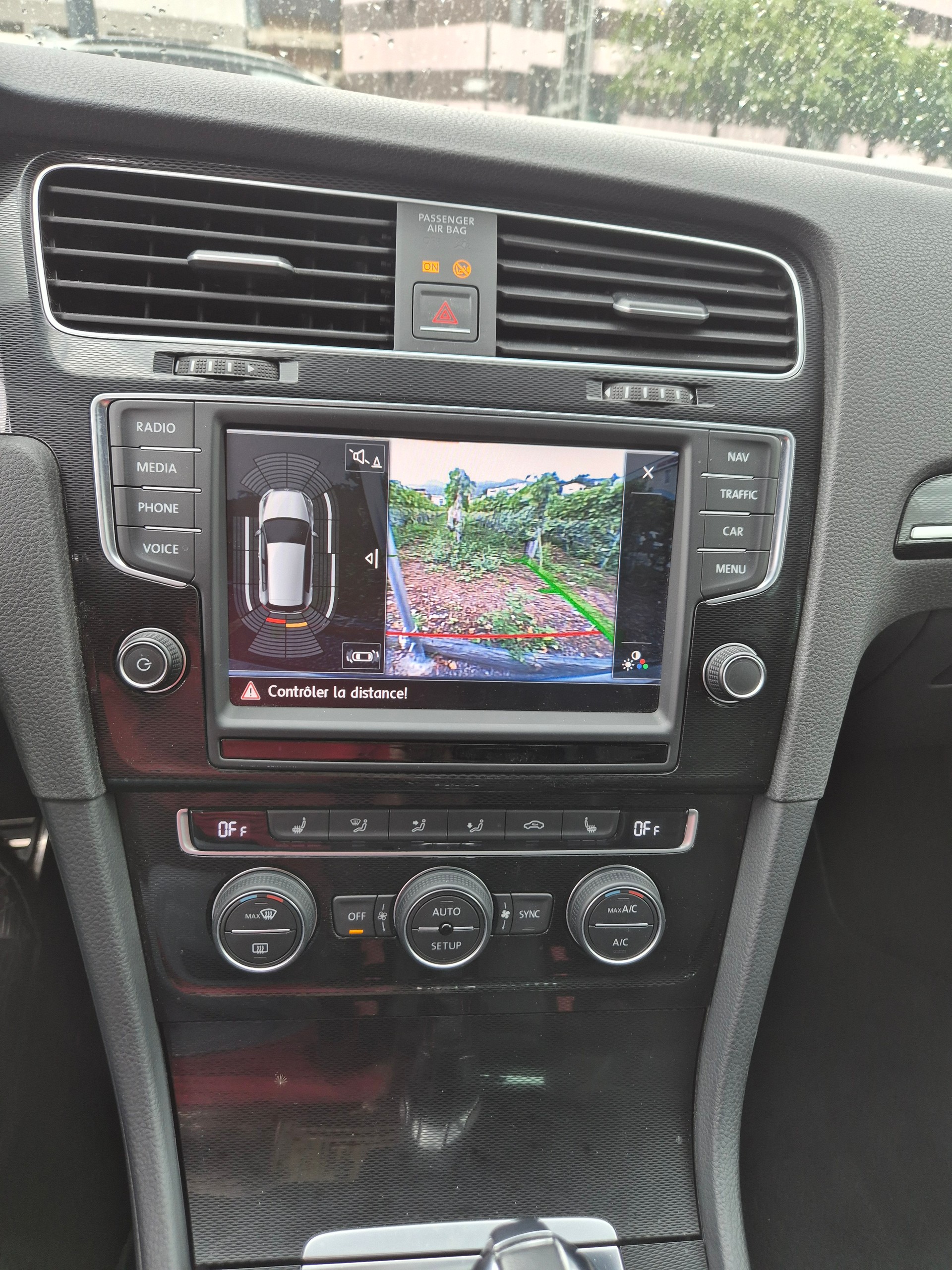 VW T-Roc 2.0 TSI Sport DSG 4Motion-image-17