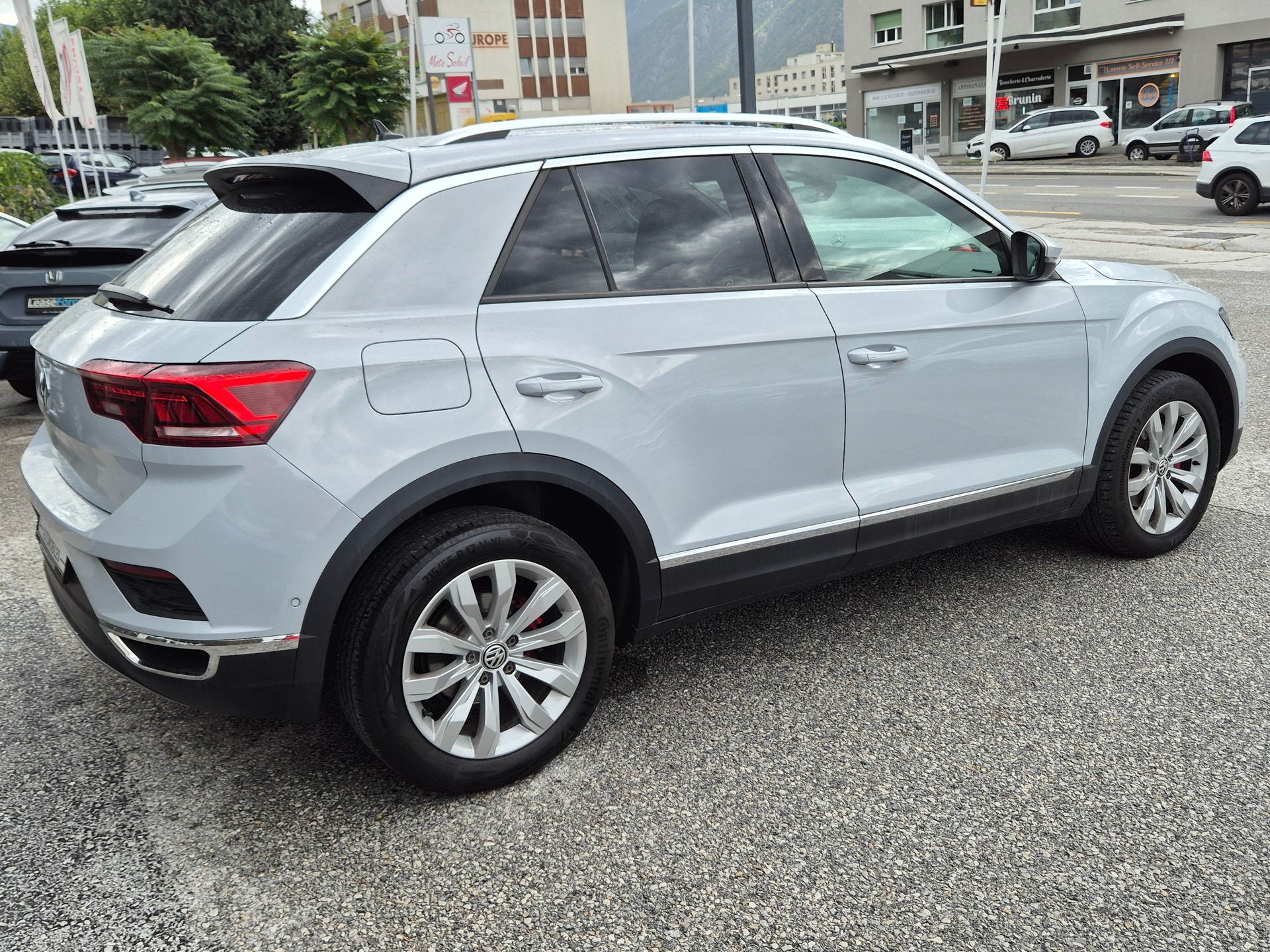 VW T-Roc 2.0 TSI Sport DSG 4Motion-image-9