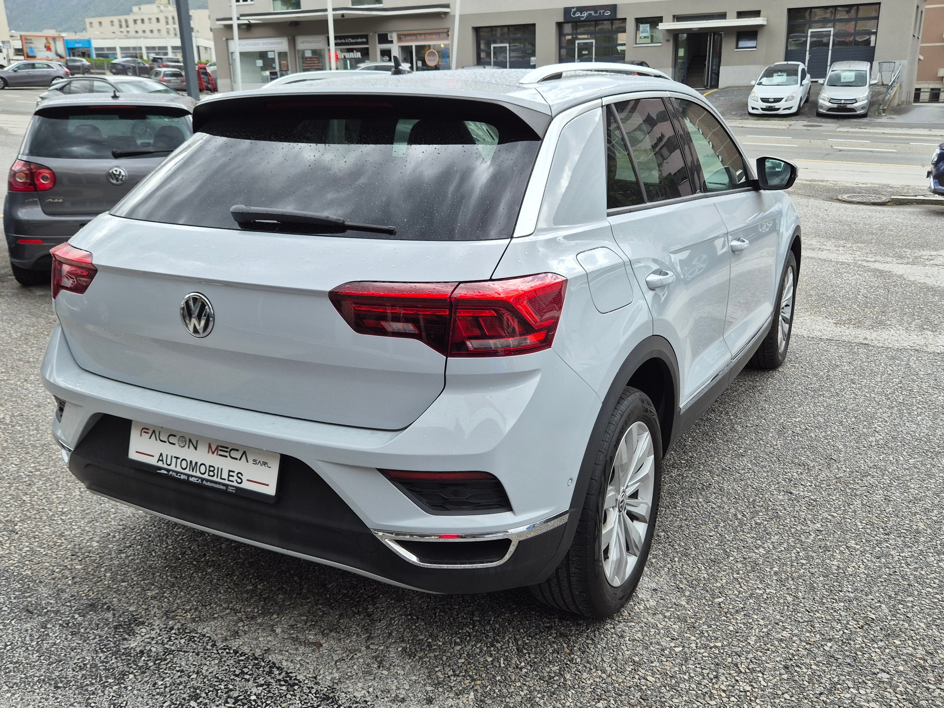 VW T-Roc 2.0 TSI Sport DSG 4Motion-image-8