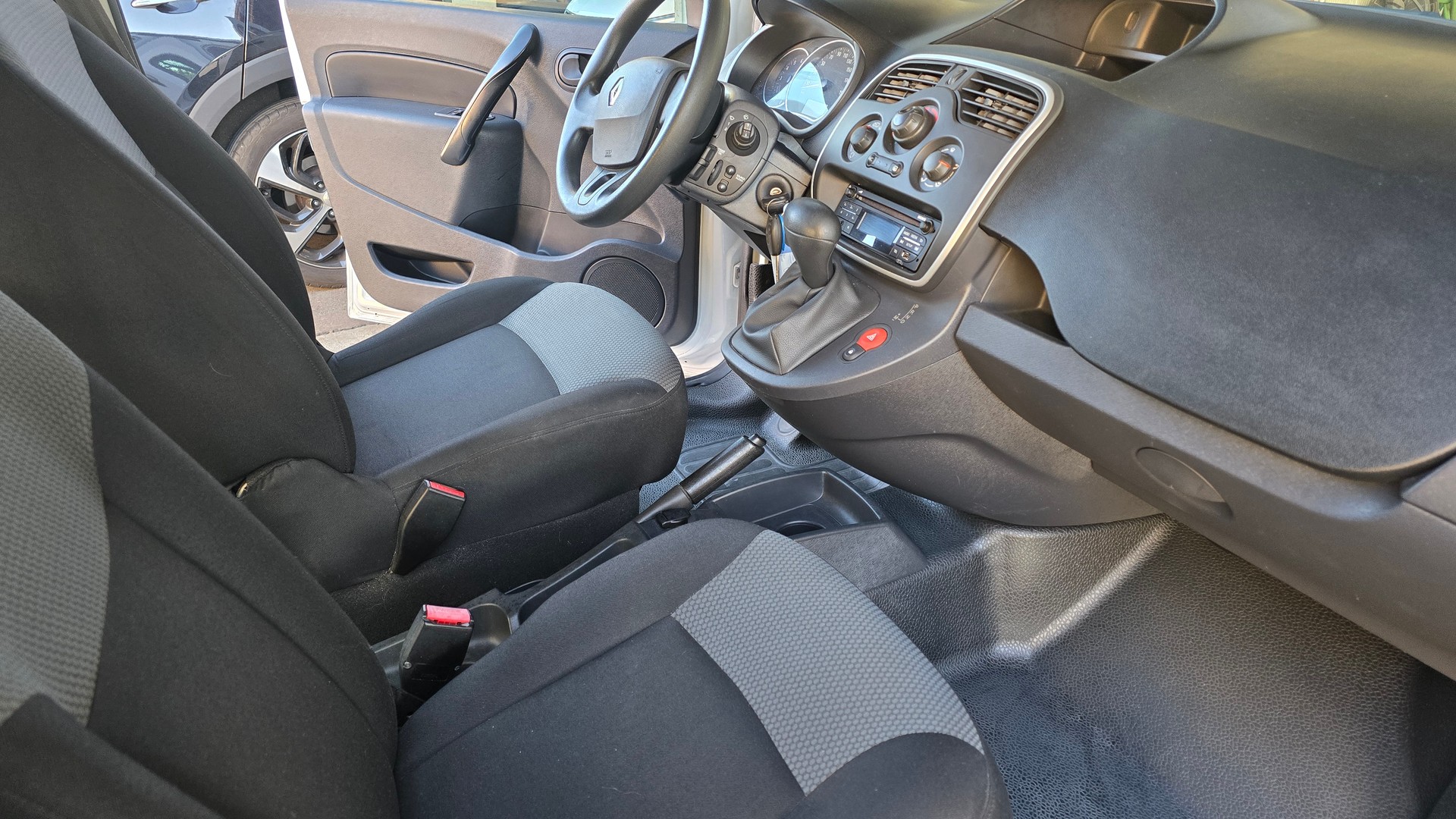 RENAULT Kangoo Medium TCe 115 Business Automat-image-17